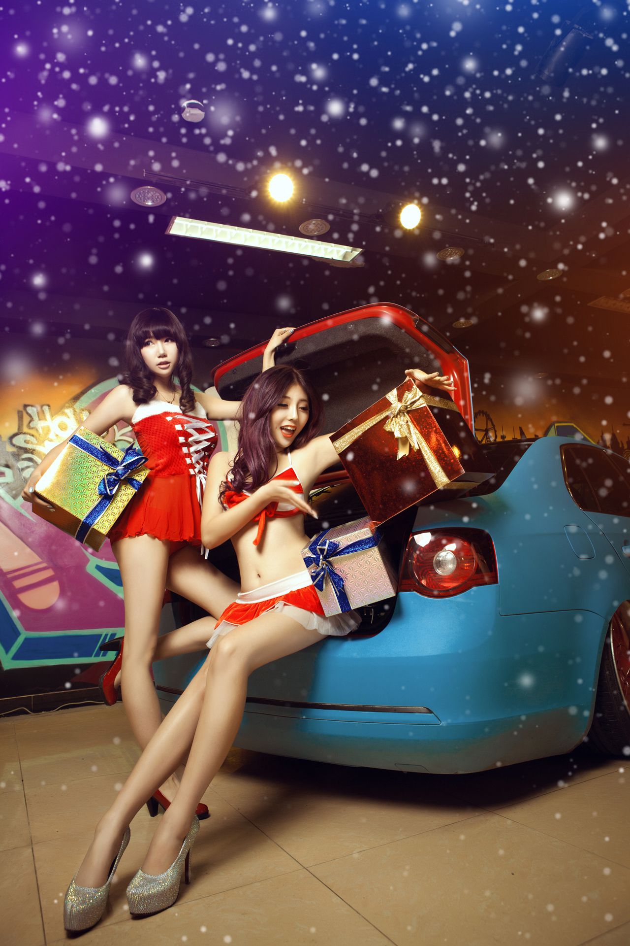 甜美可爱姐妹花 - 圣诞香车魅影图片合集
