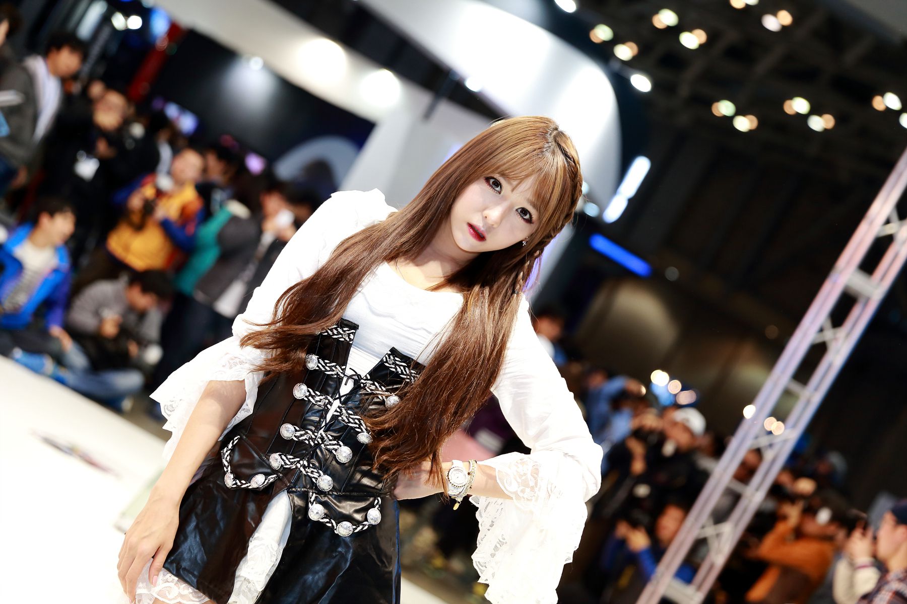 韩国ShowGirl美女李恩慧展台图片合辑
