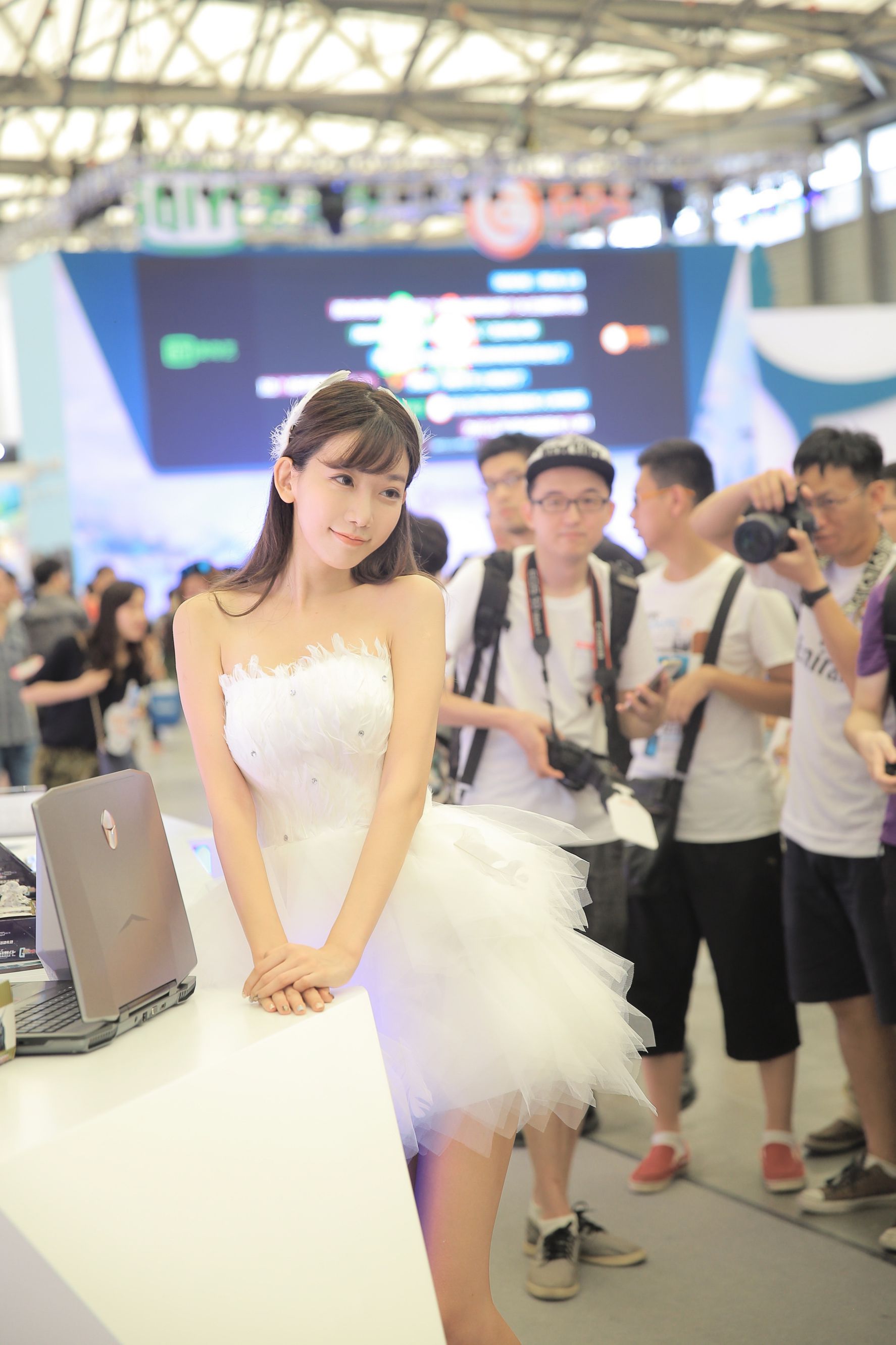 网红嫩模陈潇《个人生活照、微博美照图片》第3部 写真合集
