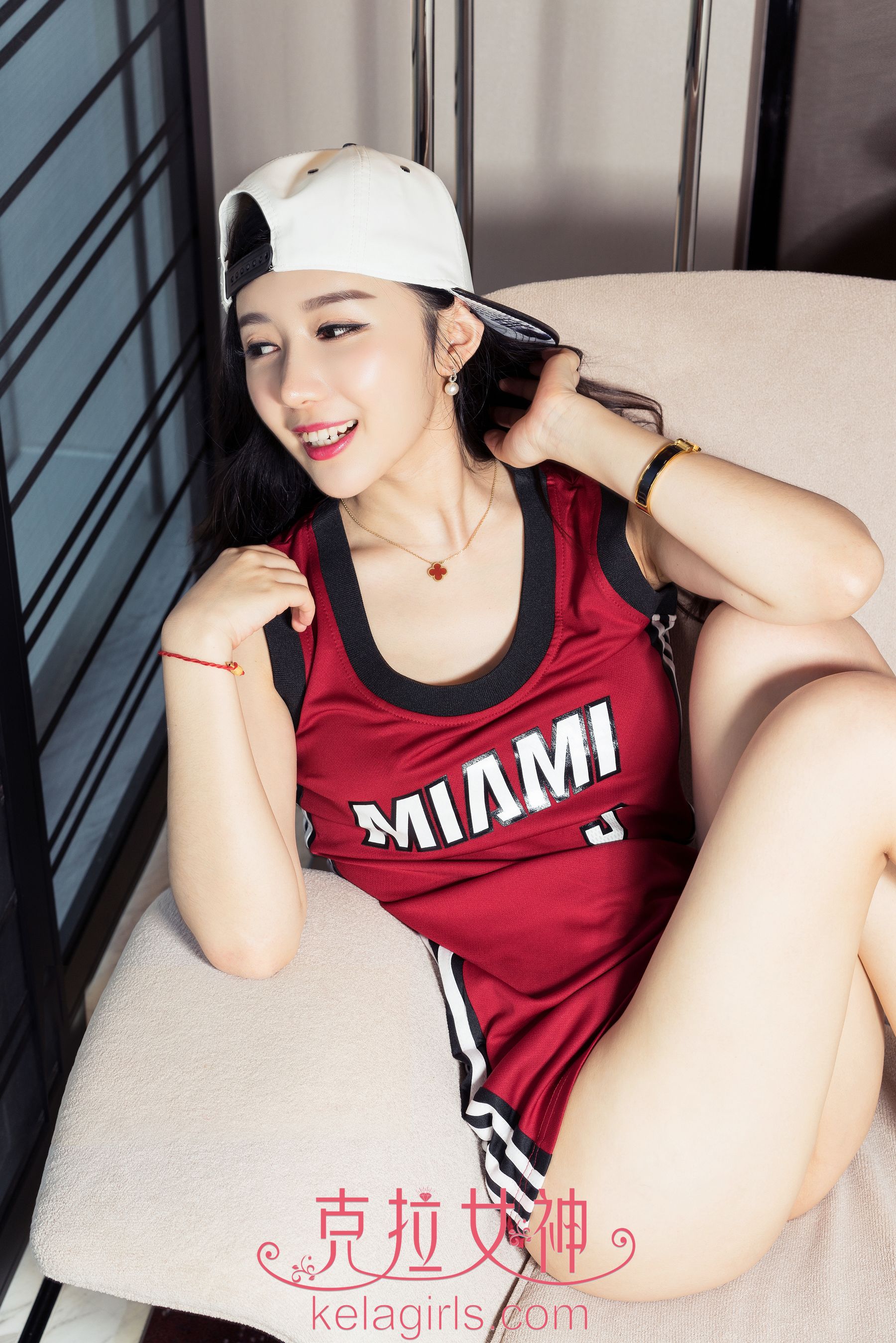 高子琁《NBA女神球迷》 [克拉女神] 