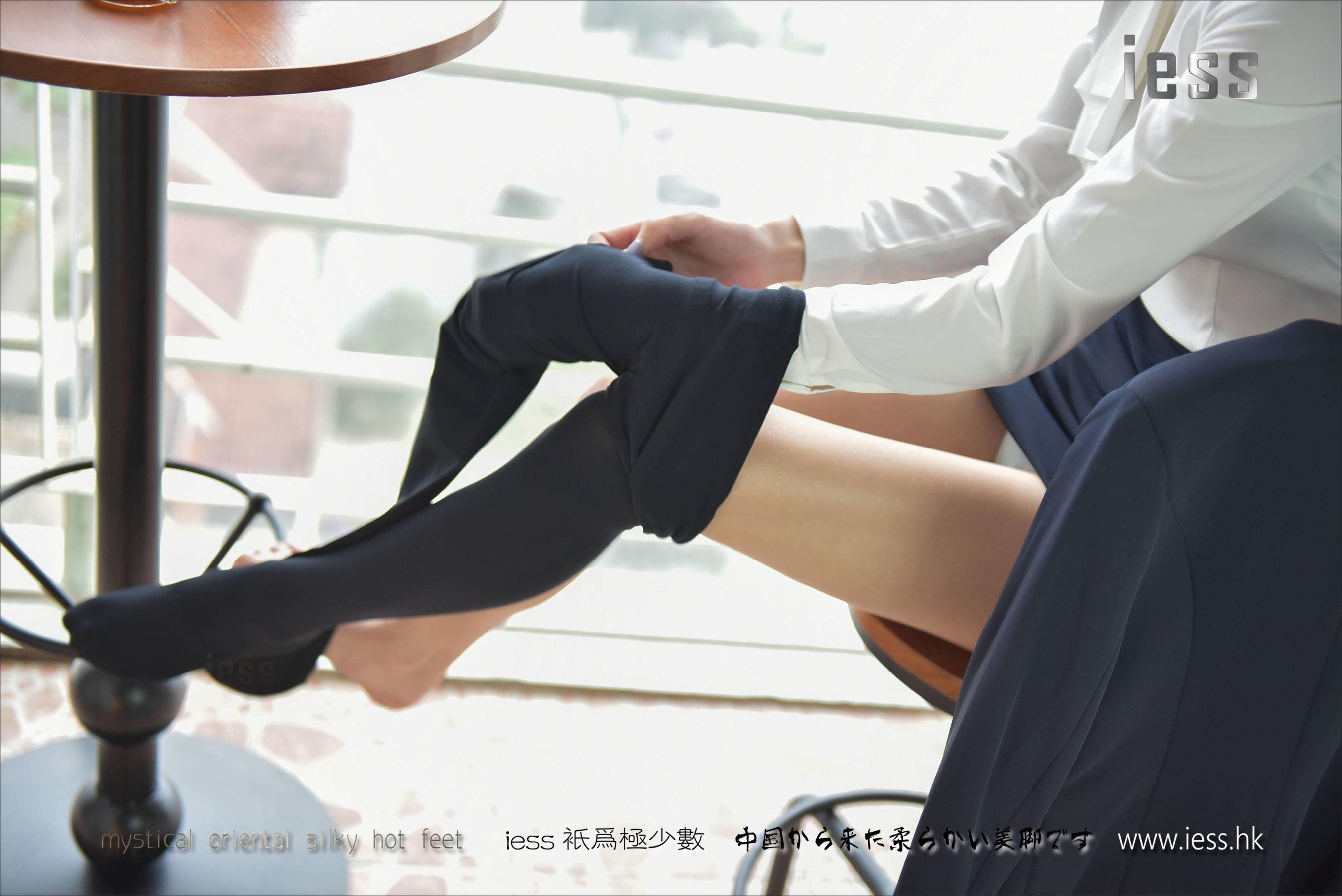 丝足便当103 小六 《欲求不满的厚黑丝》[IESS异思趣向] 