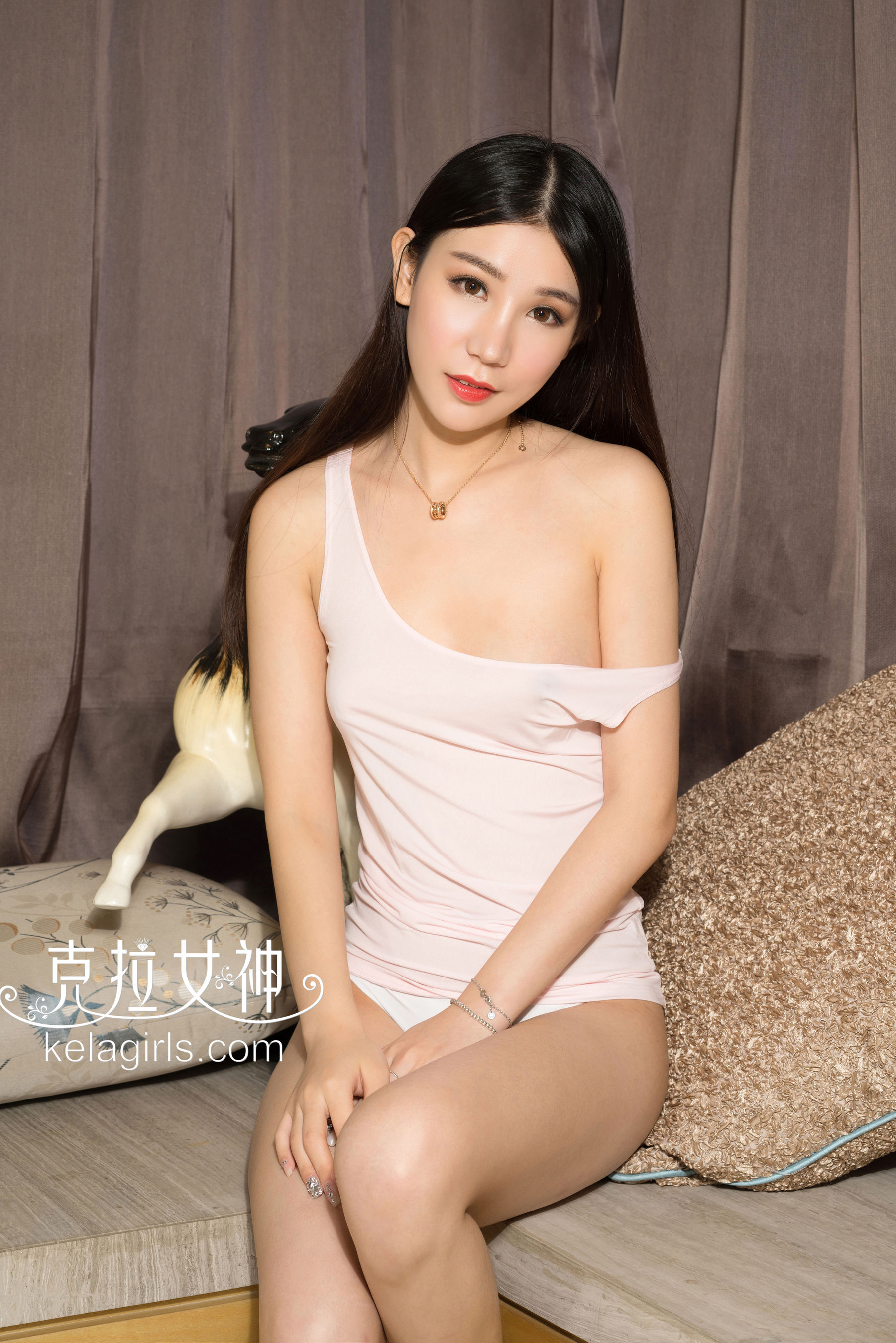 欣宜《分外妖娆》 [克拉女神Kelagirls] 