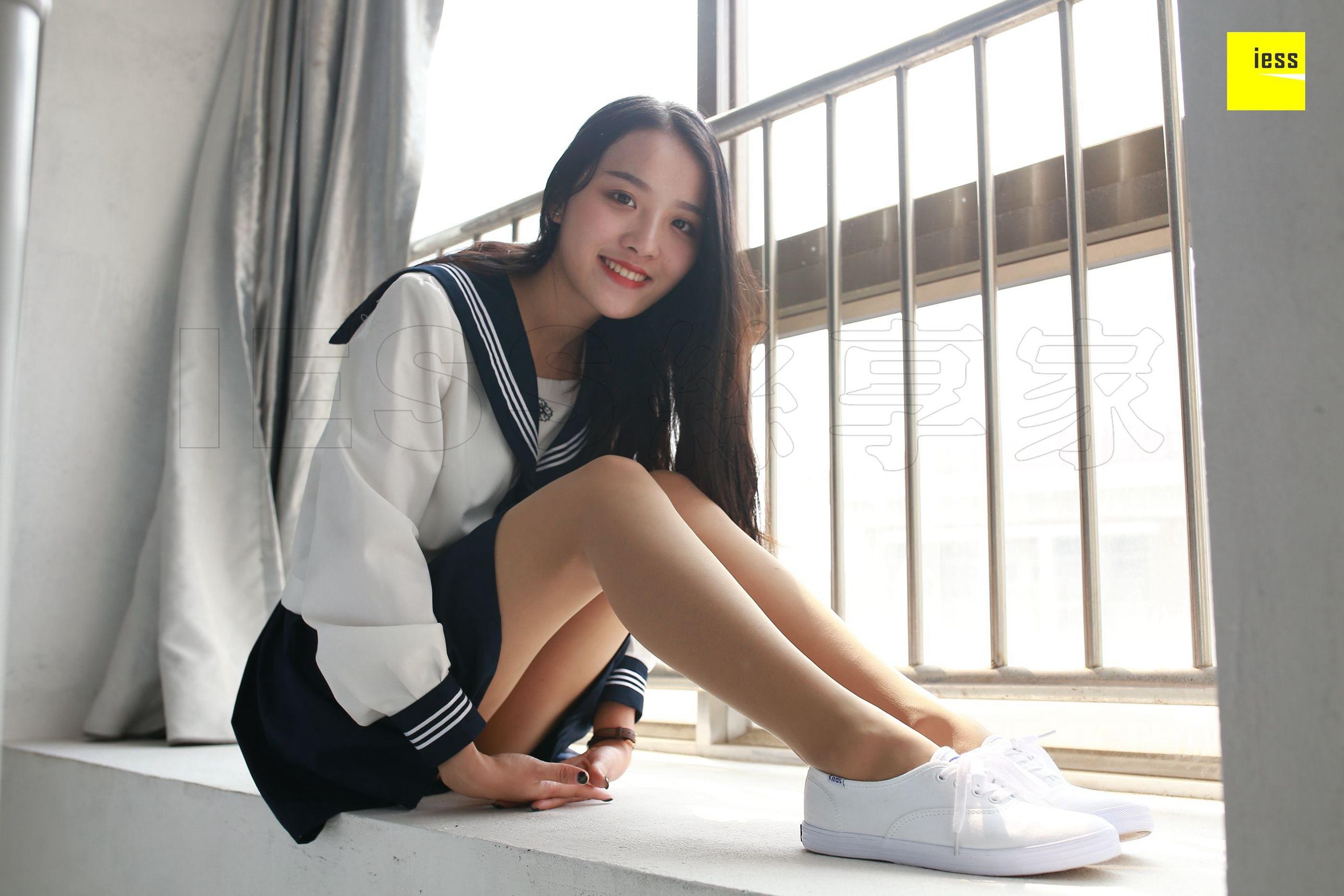 婉萍 《第一次涂指甲油的婉萍》 [异思趣向IESS] 丝享家216 