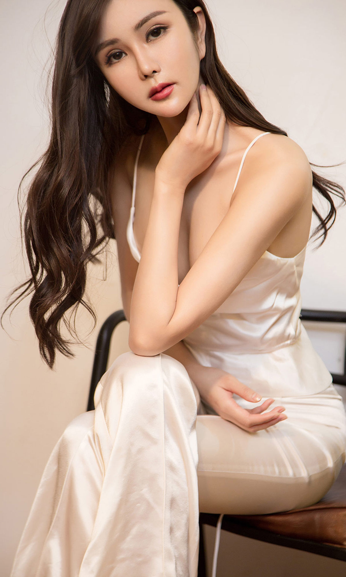 [尤果圈爱尤物] No.1423 Katrine 欲望实名制