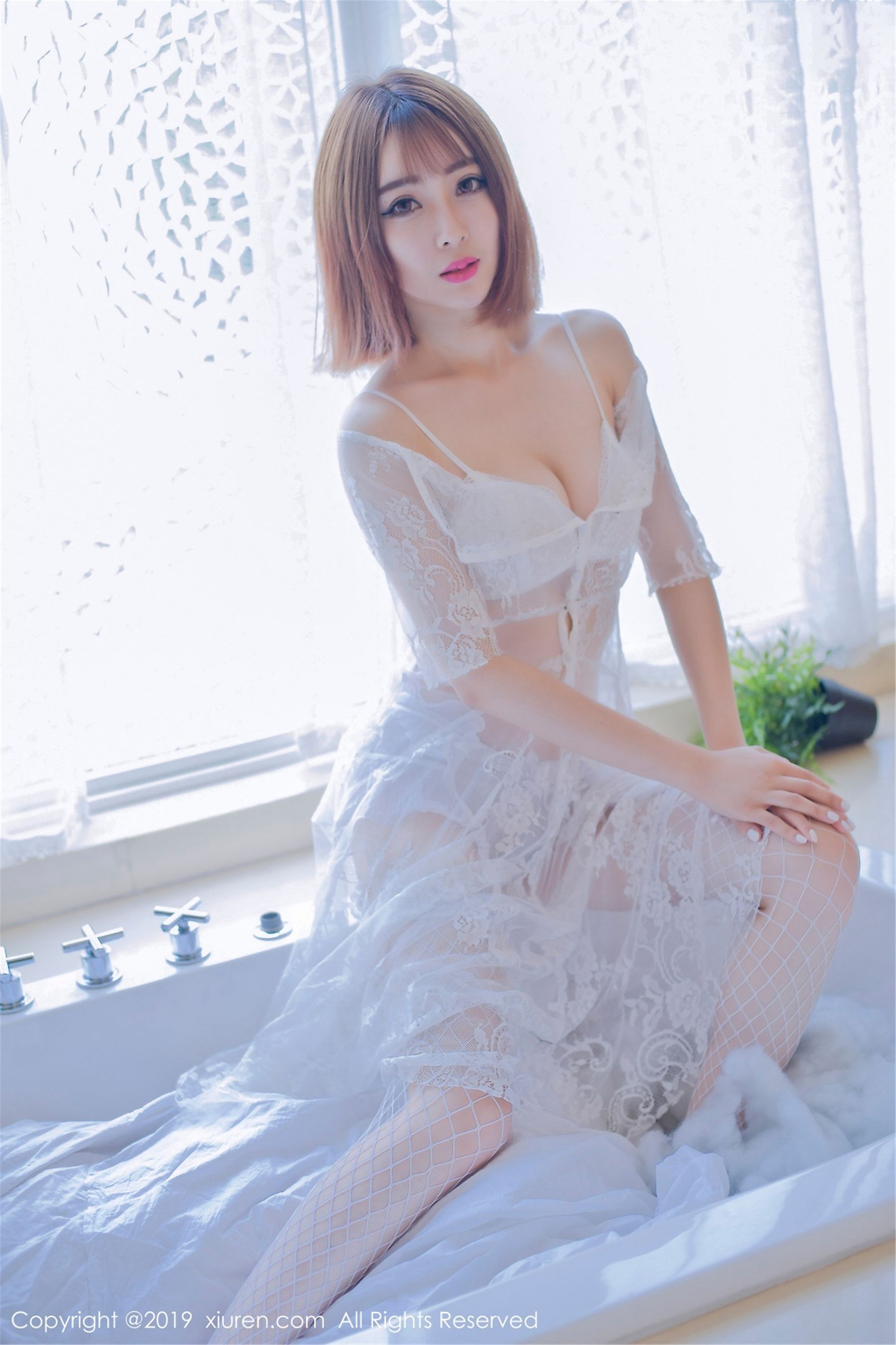 [秀人XIUREN] No.1406 凌萍儿