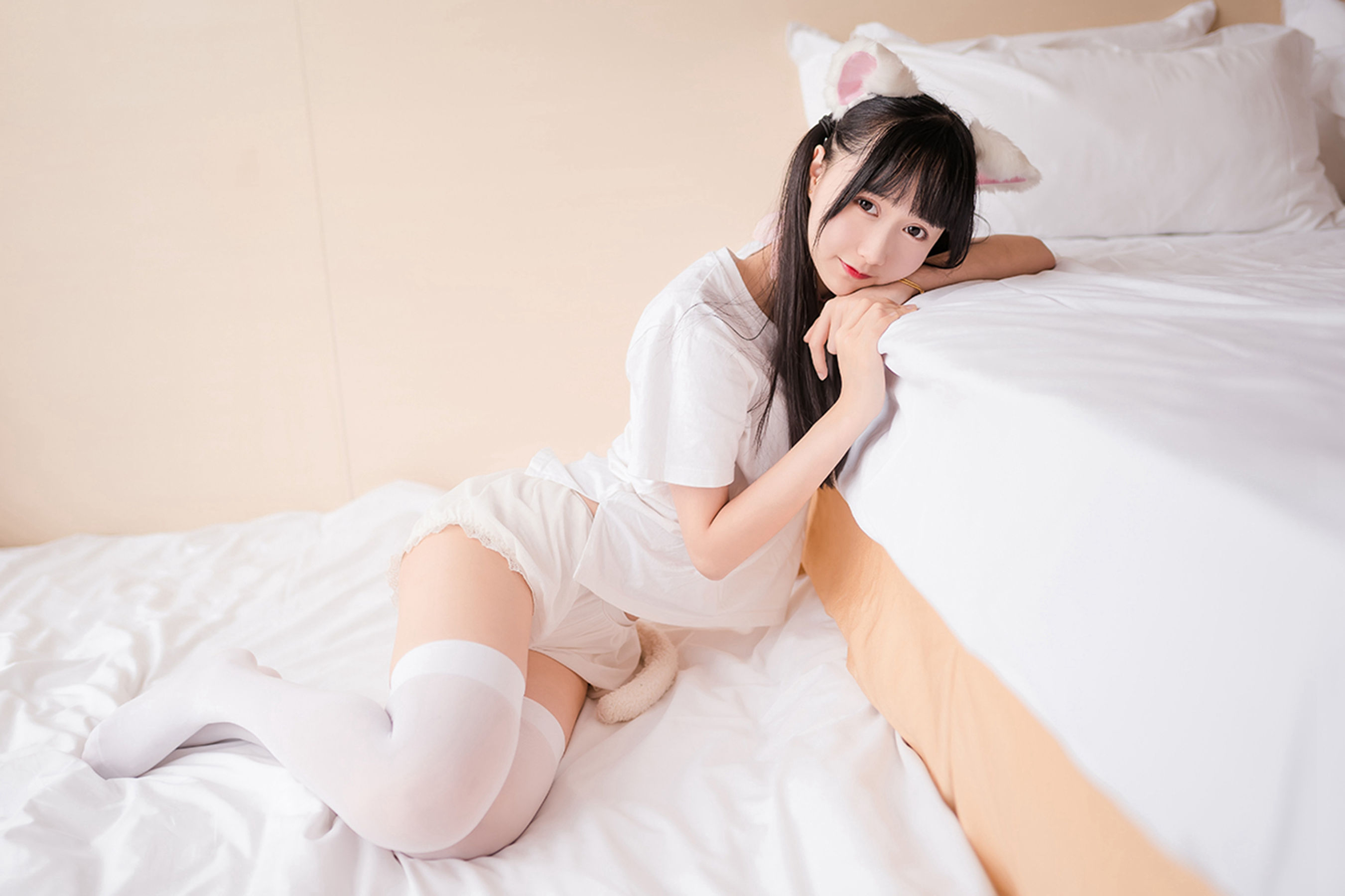 [风之领域] NO.129 猫系白丝少女