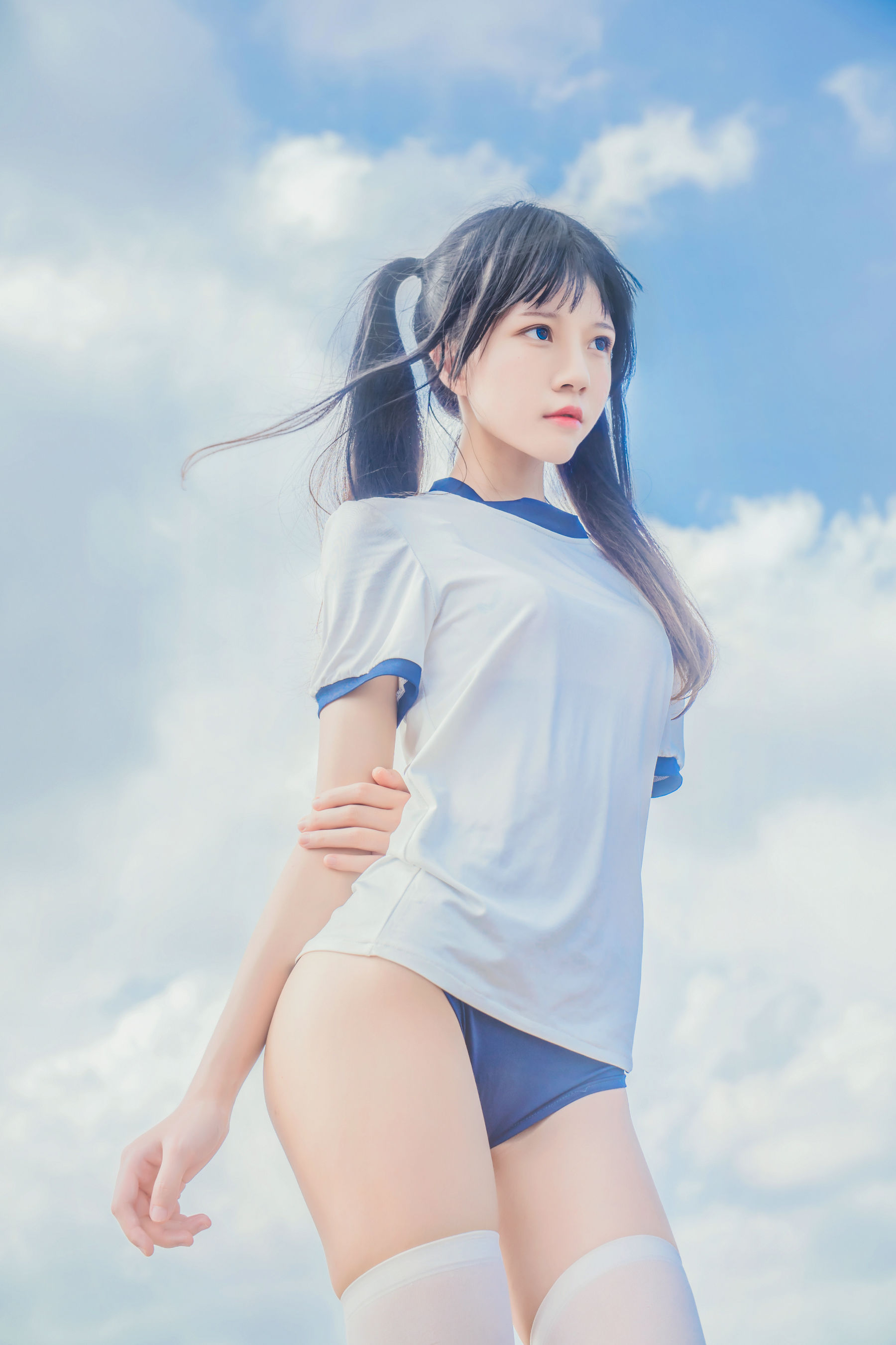 [萝莉COS] 桜桃喵《体操服》