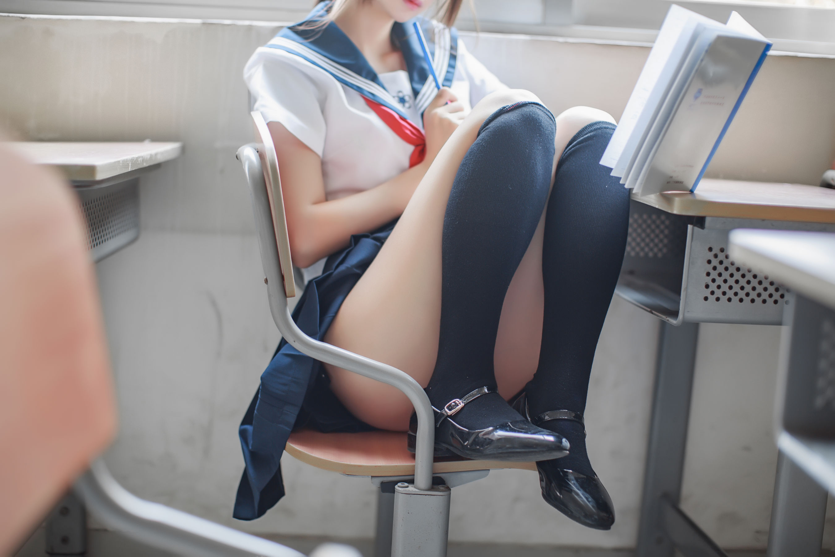 [萝莉COS] 疯猫ss《同桌的水手服》
