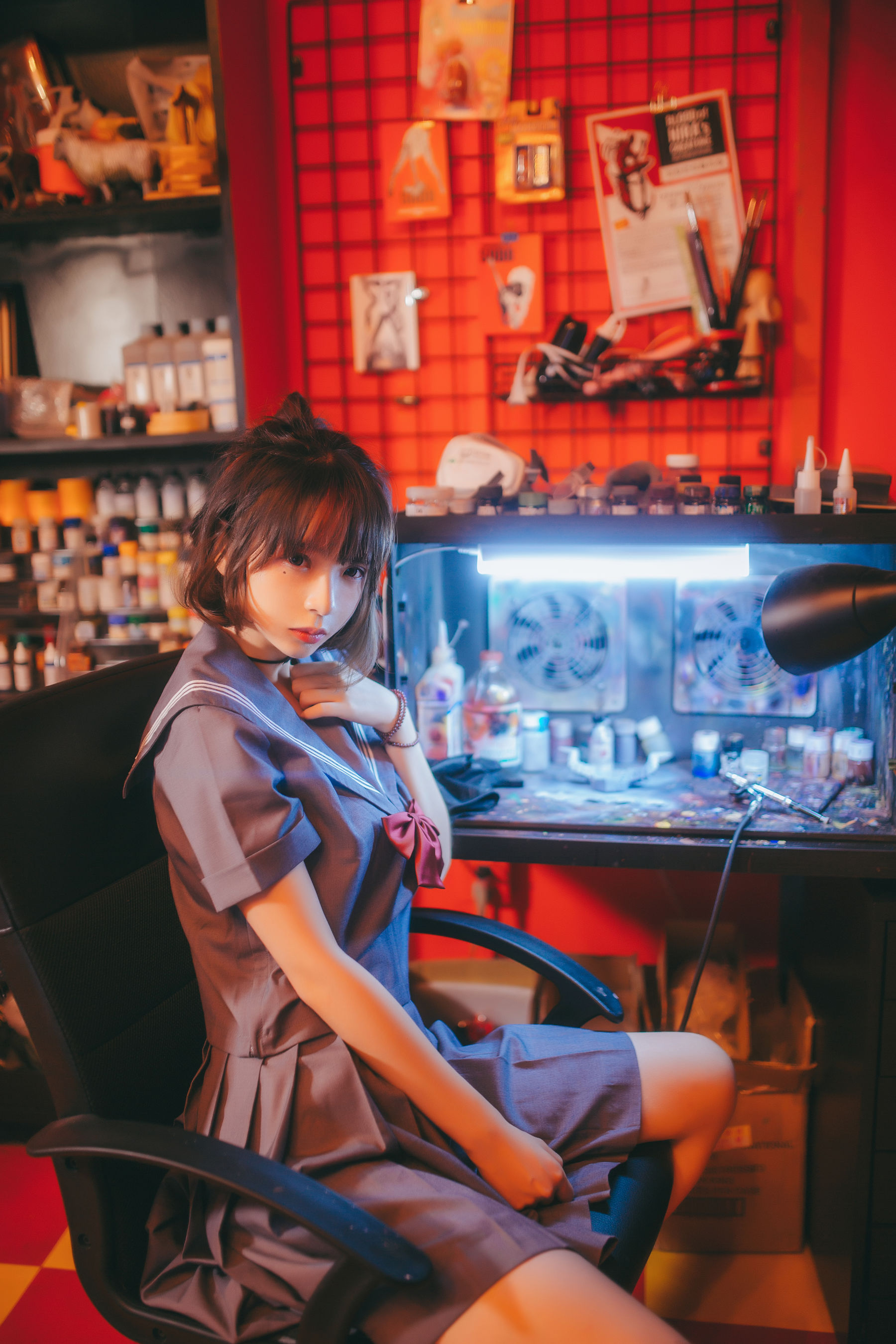 [萝莉COS] 疯猫ss《被囚禁的少女》