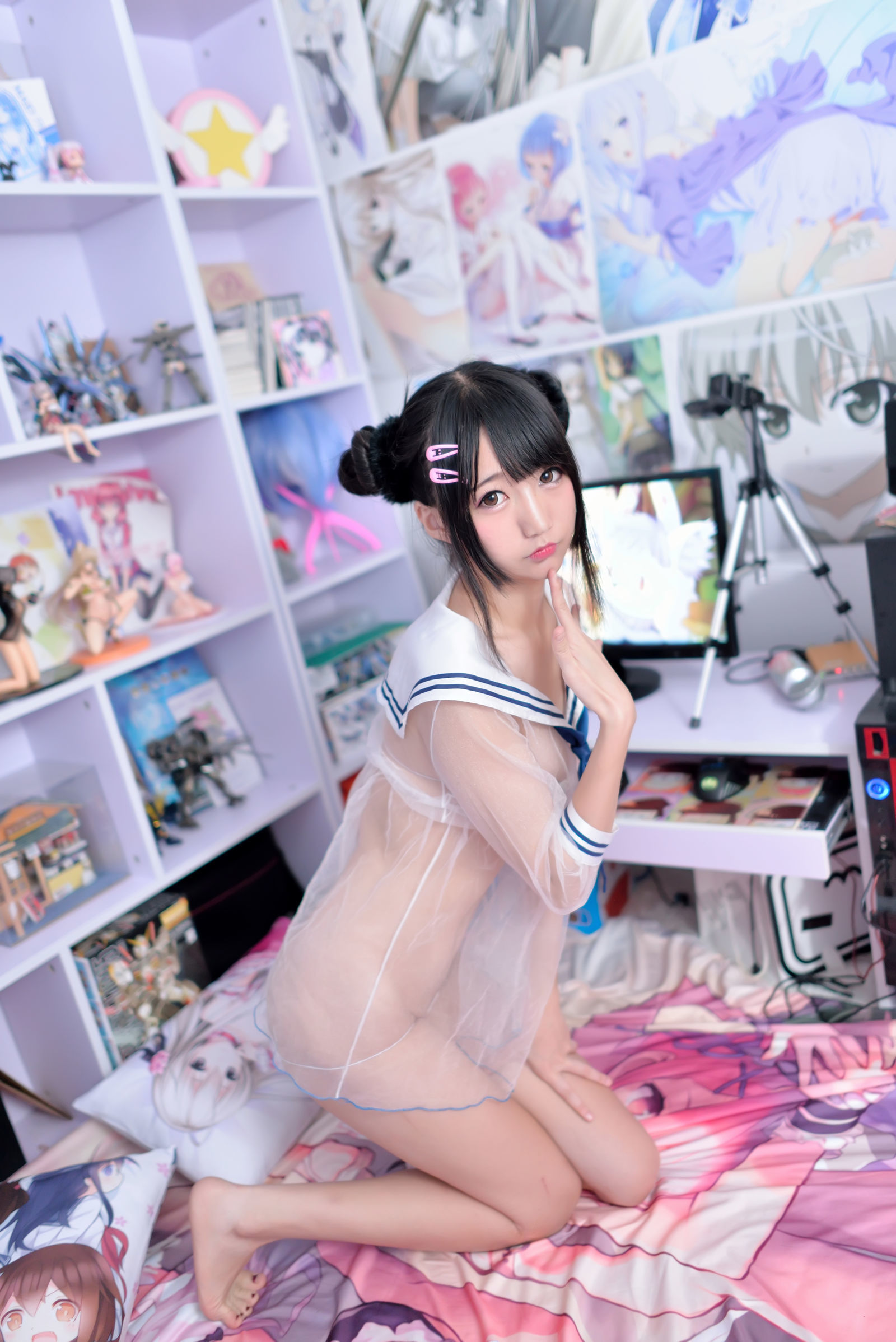 [萝莉COS] Nagesa魔物女本 透视水手服+丁字裤