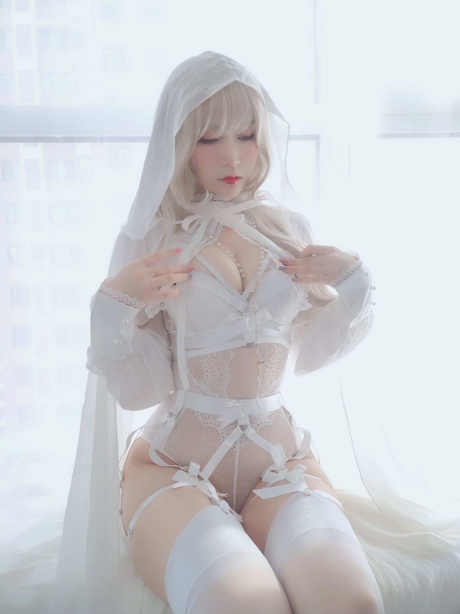 [萝莉COS] 白银 - 纯白圣女