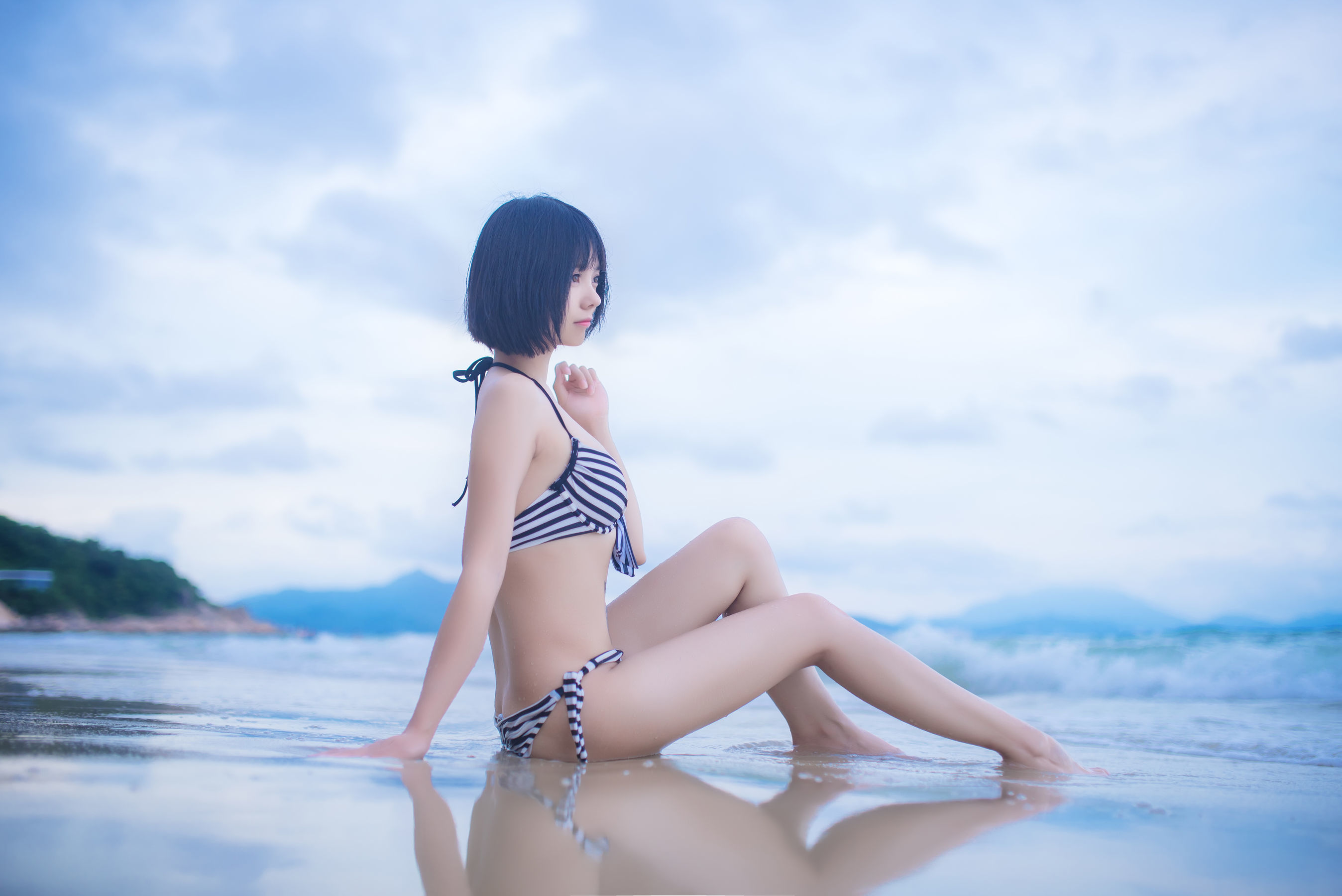 [萝莉COS] 白金Saki - 水着