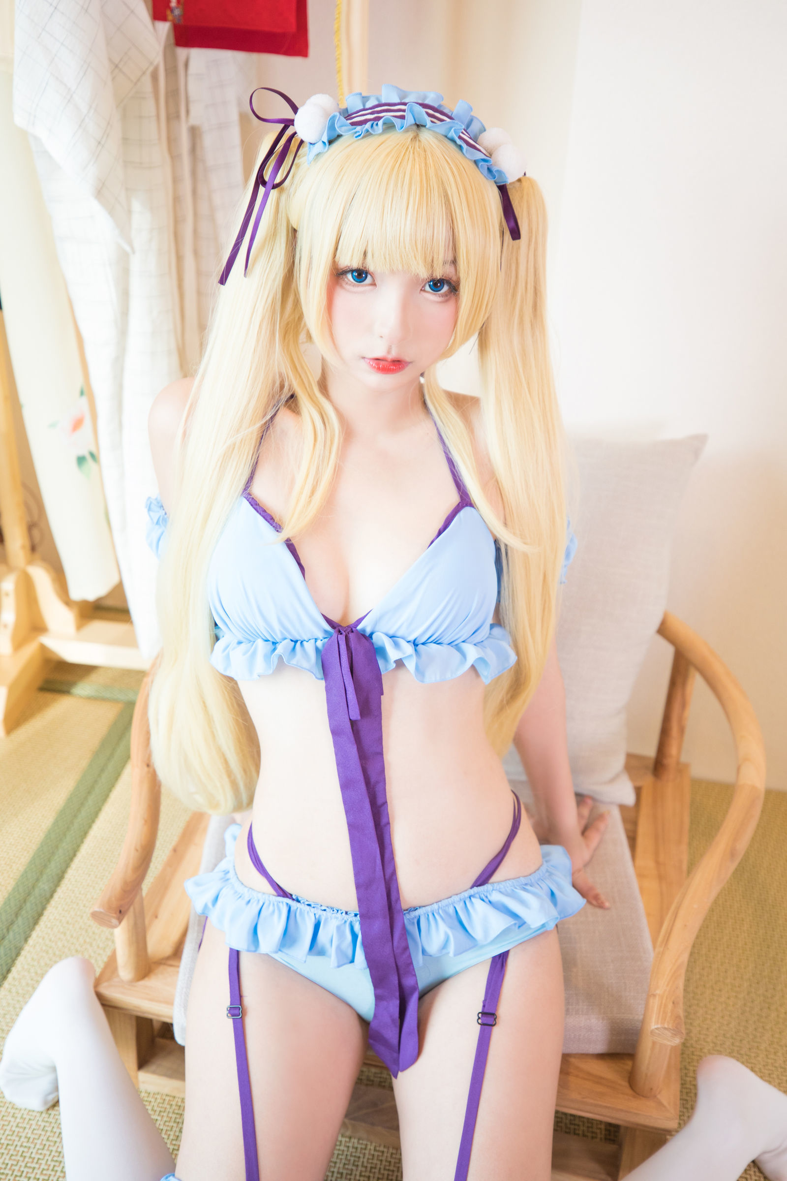 [萝莉COS] 神楽板真冬 恋人以上