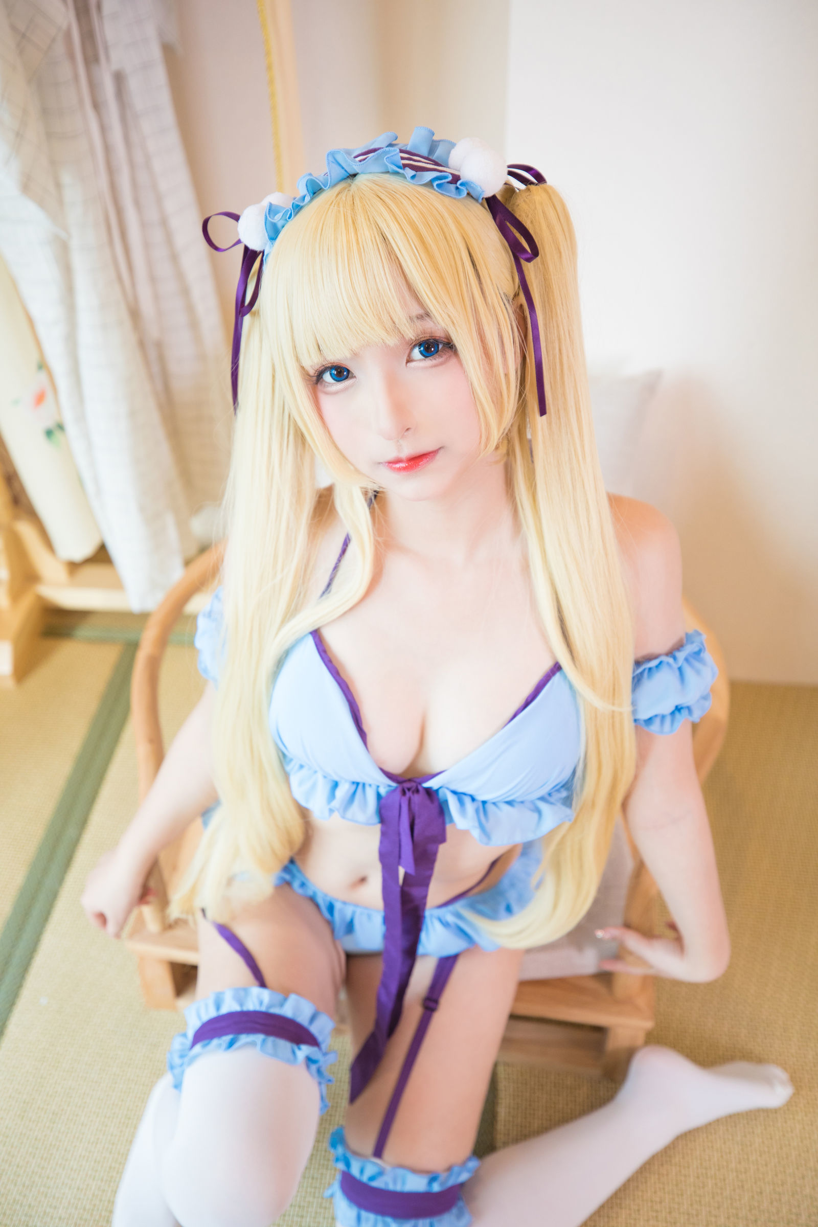 [萝莉COS] 神楽板真冬 恋人以上