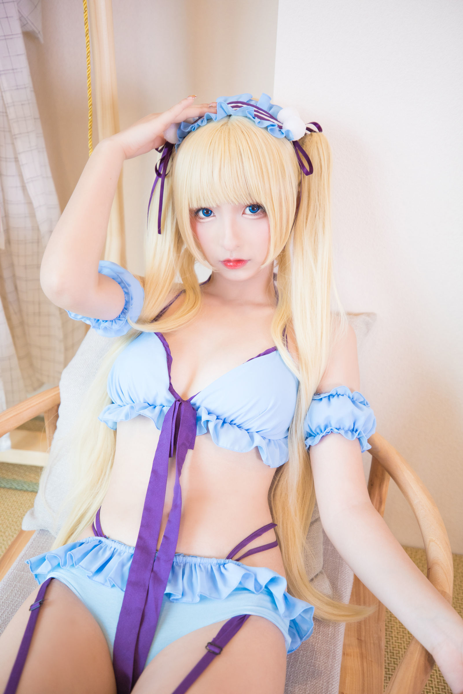 [萝莉COS] 神楽板真冬 恋人以上