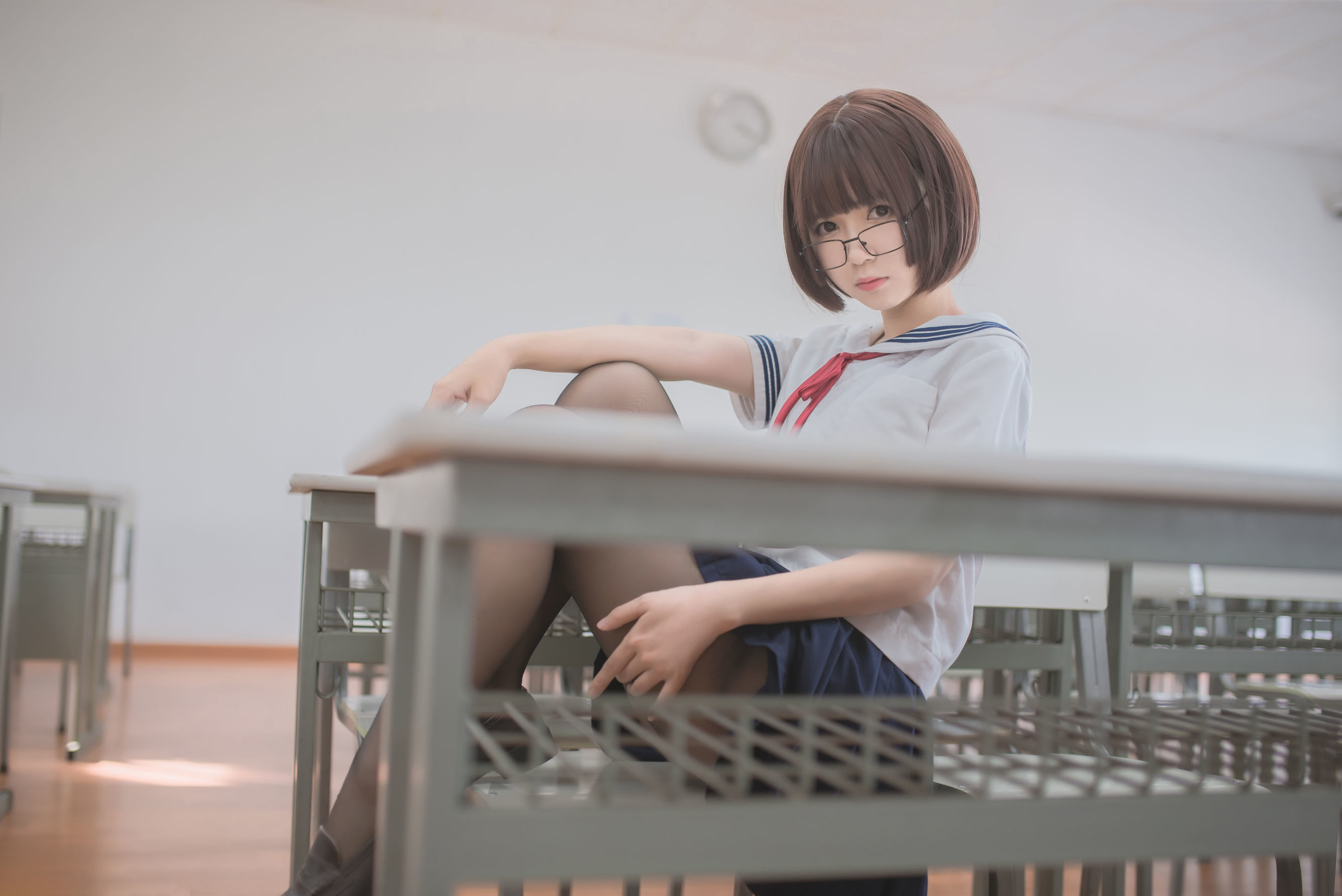 [萝莉COS] 白金Saki - 蘑菇头黑丝JK
