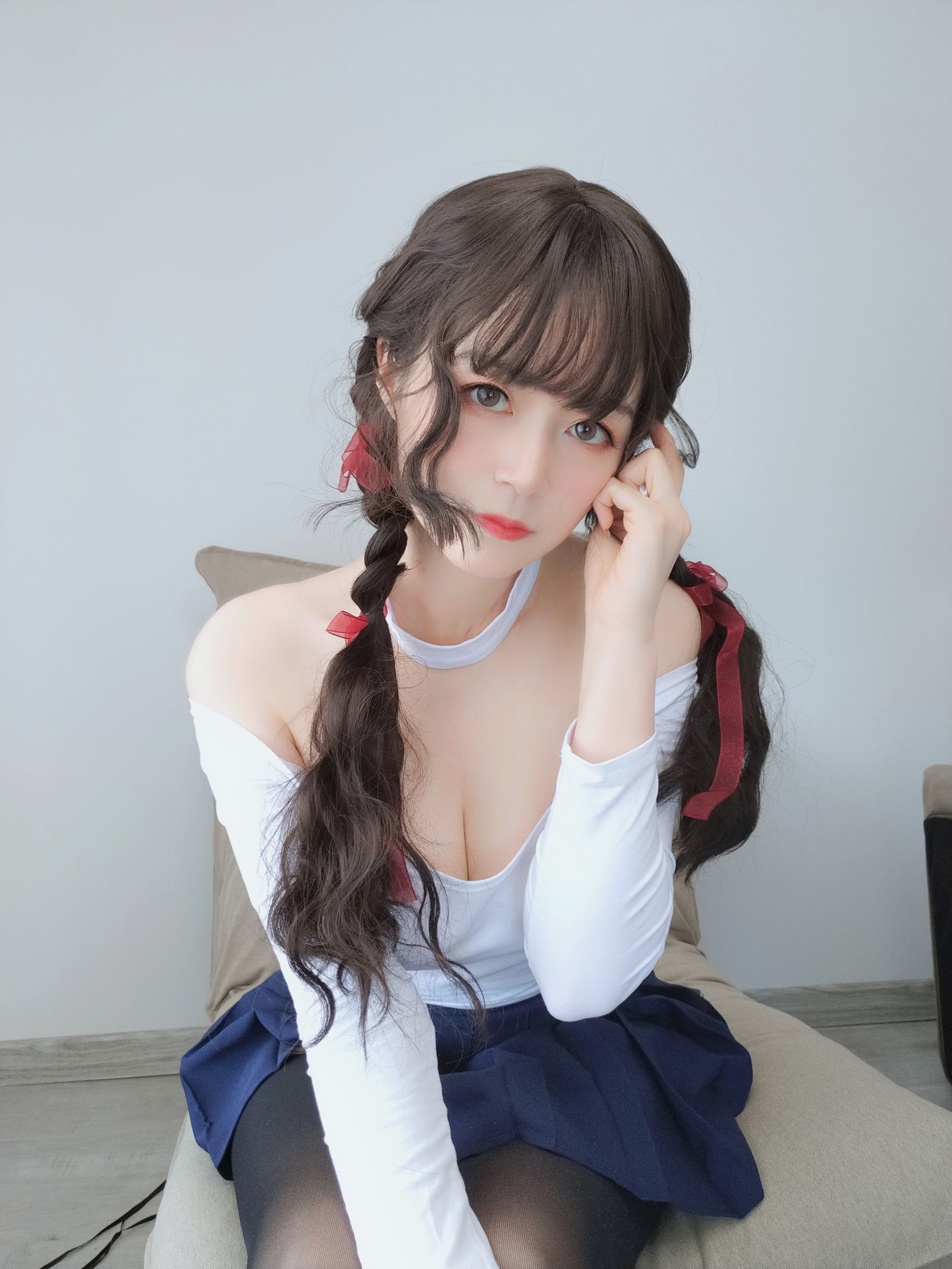 [萝莉COS] 白银 - 邻家大姐姐的黑丝2