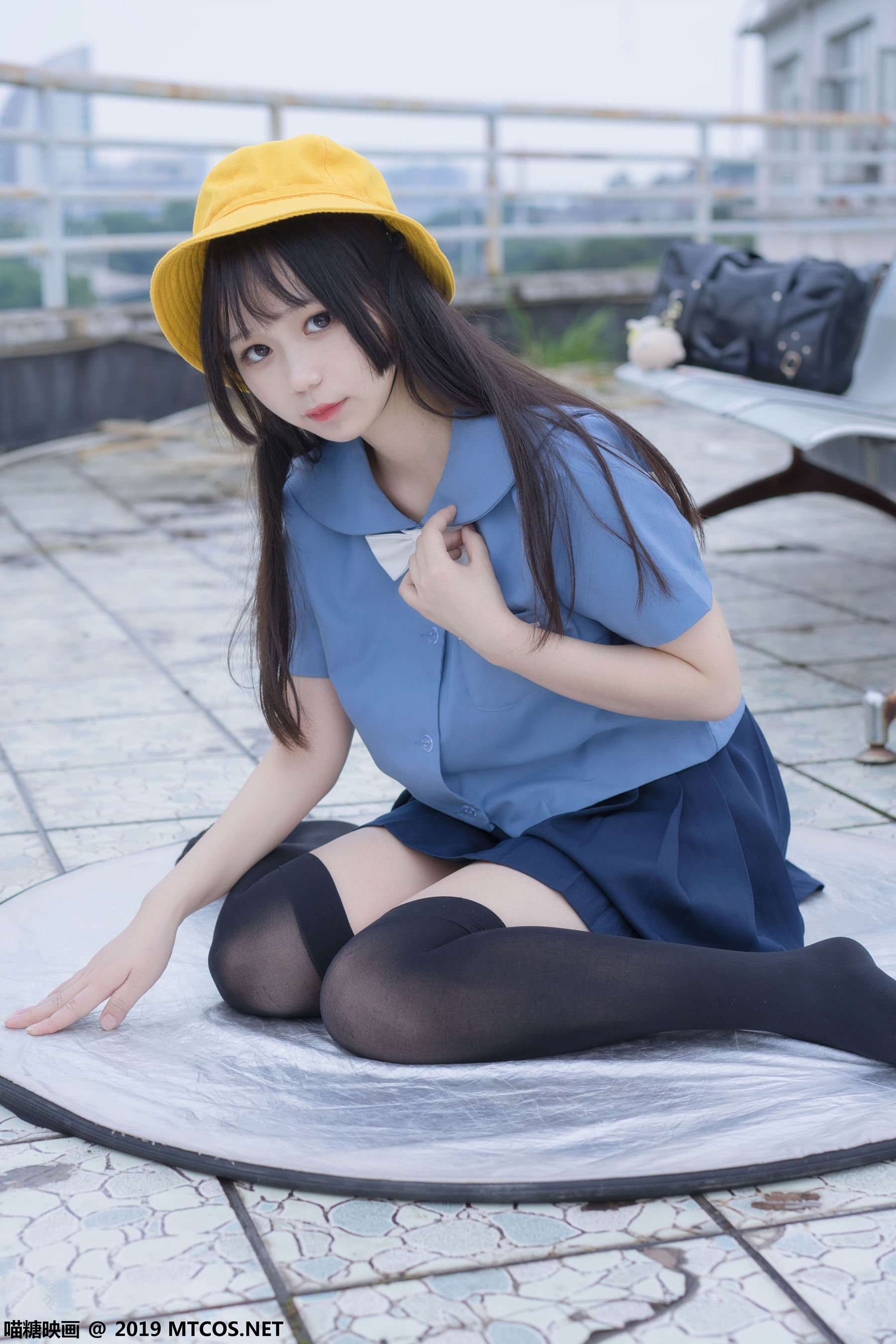 [喵糖映画] VOL.070  半度度度喵 - 小黄帽女孩