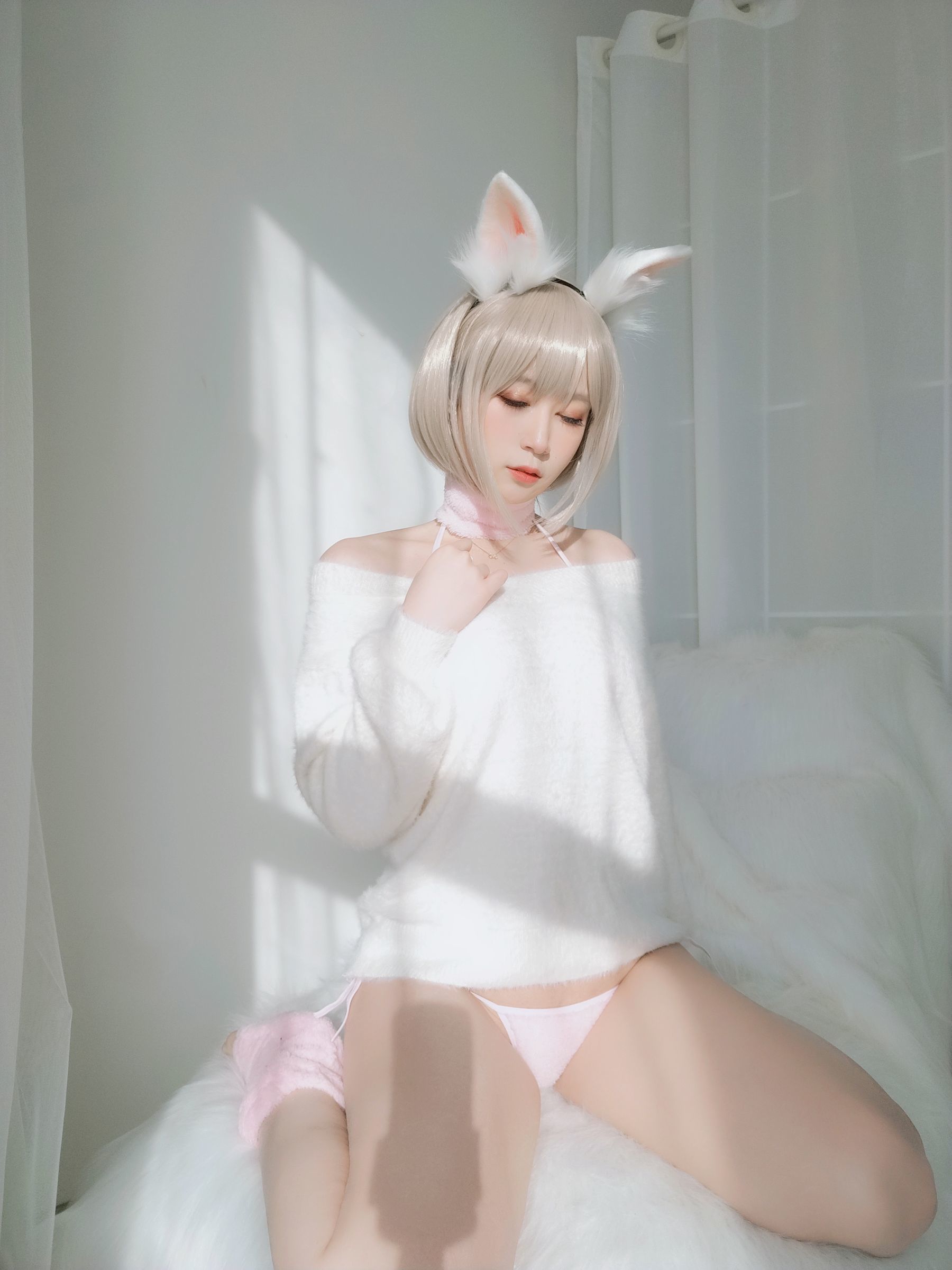 Coser小姐姐白银 小白兔