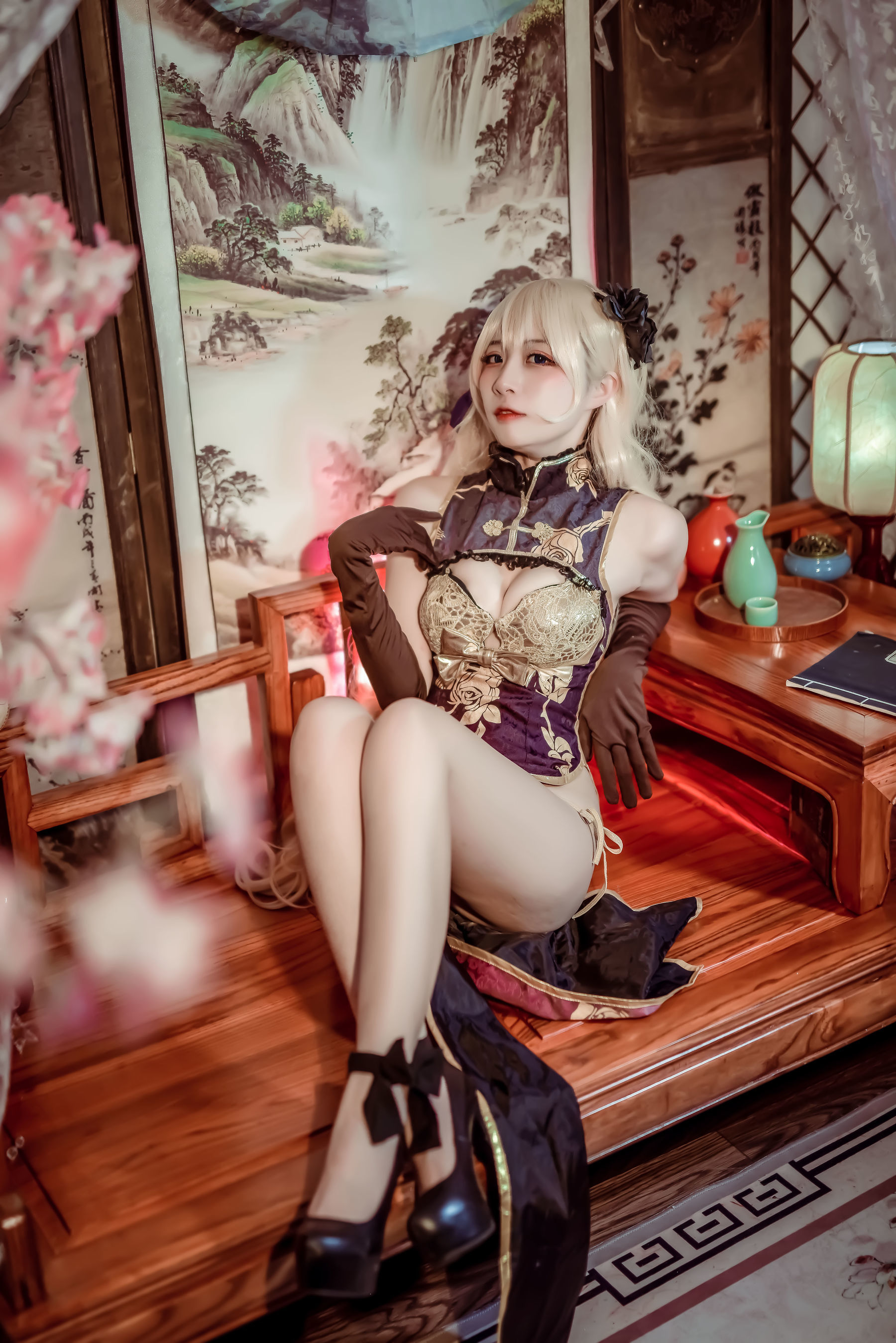 人气Coser二佐Nisa 金莲