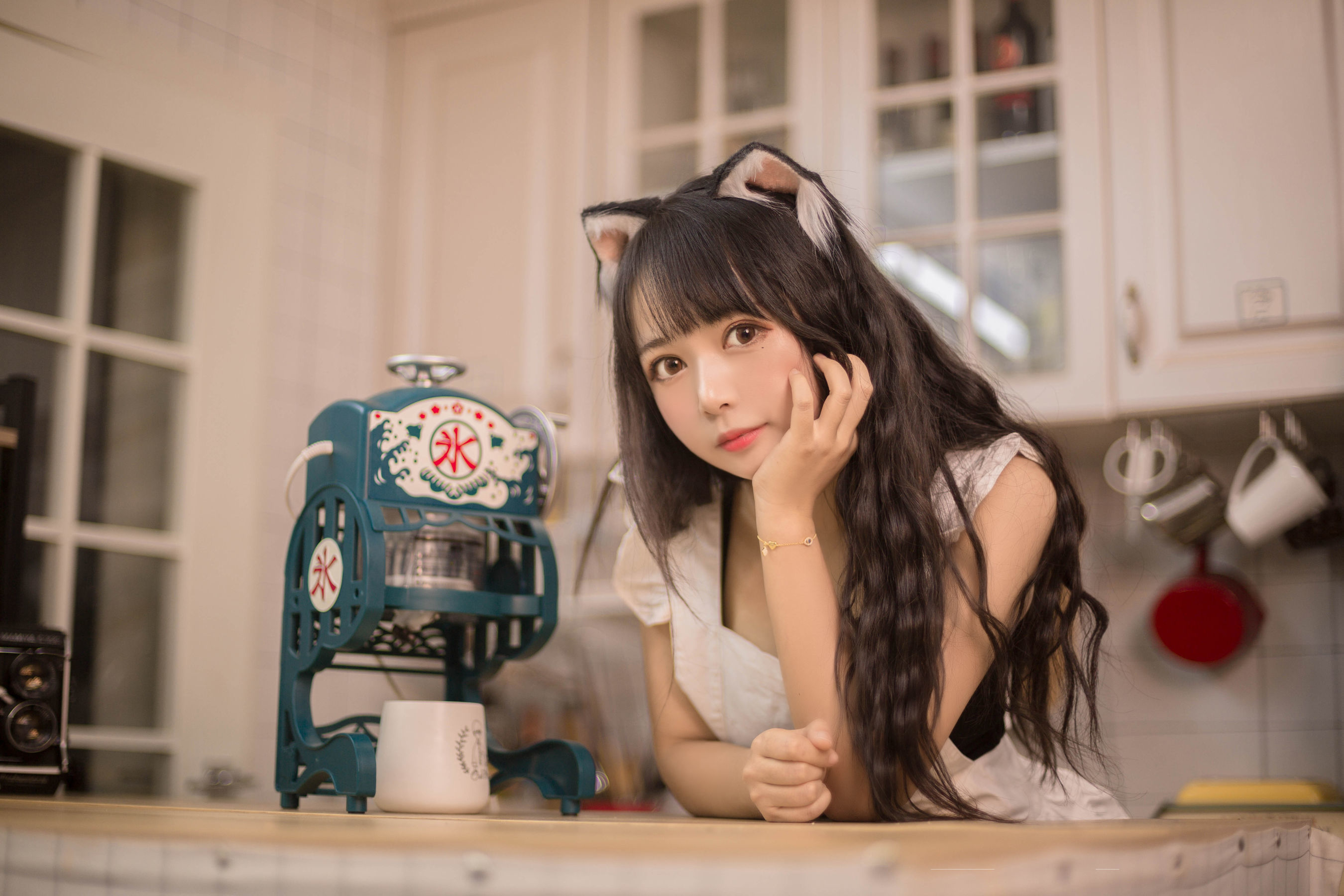大眼萌妹黑猫猫OvO 厨房