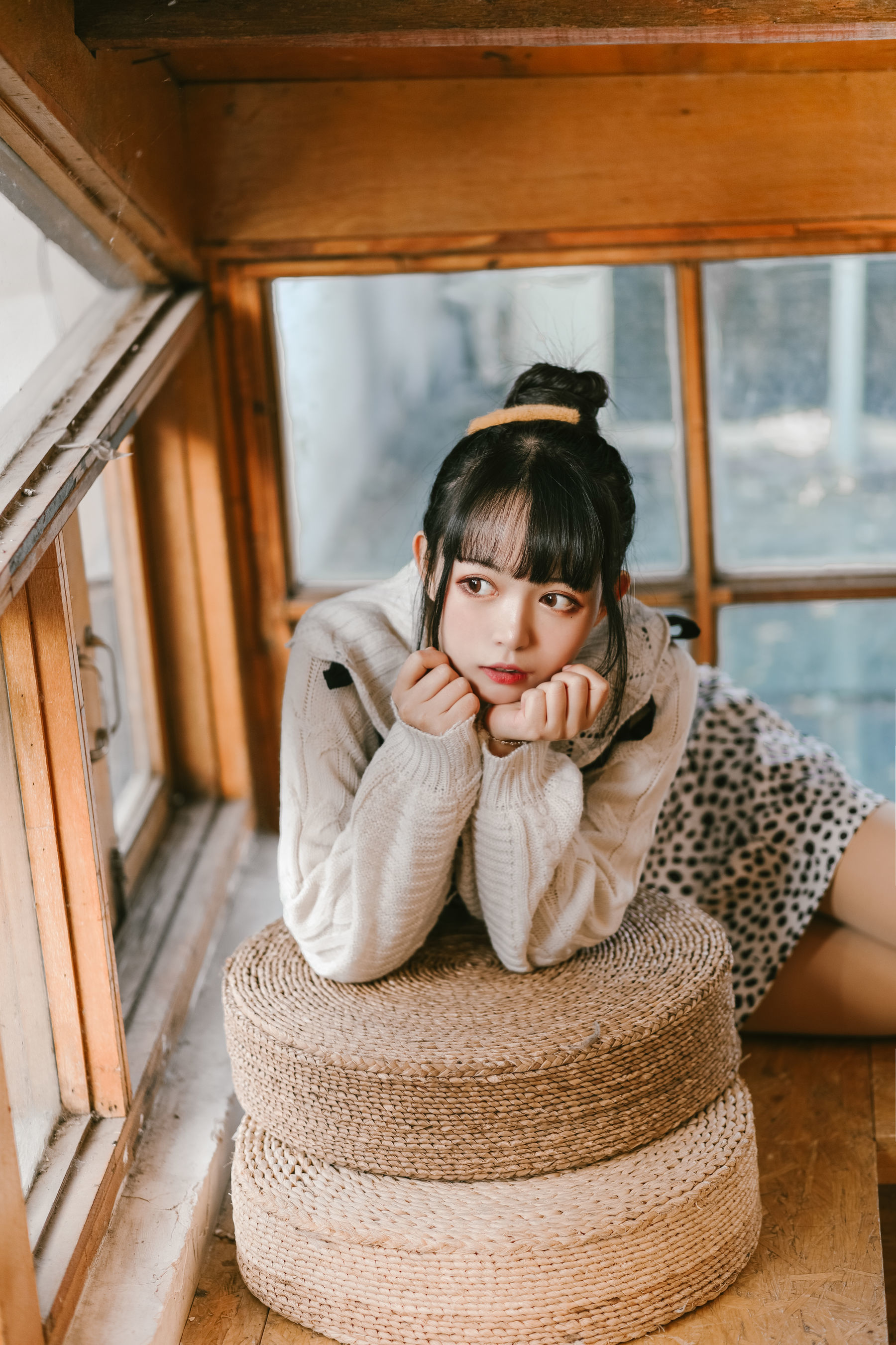 大眼萌妹黑猫猫OvO 少女心事