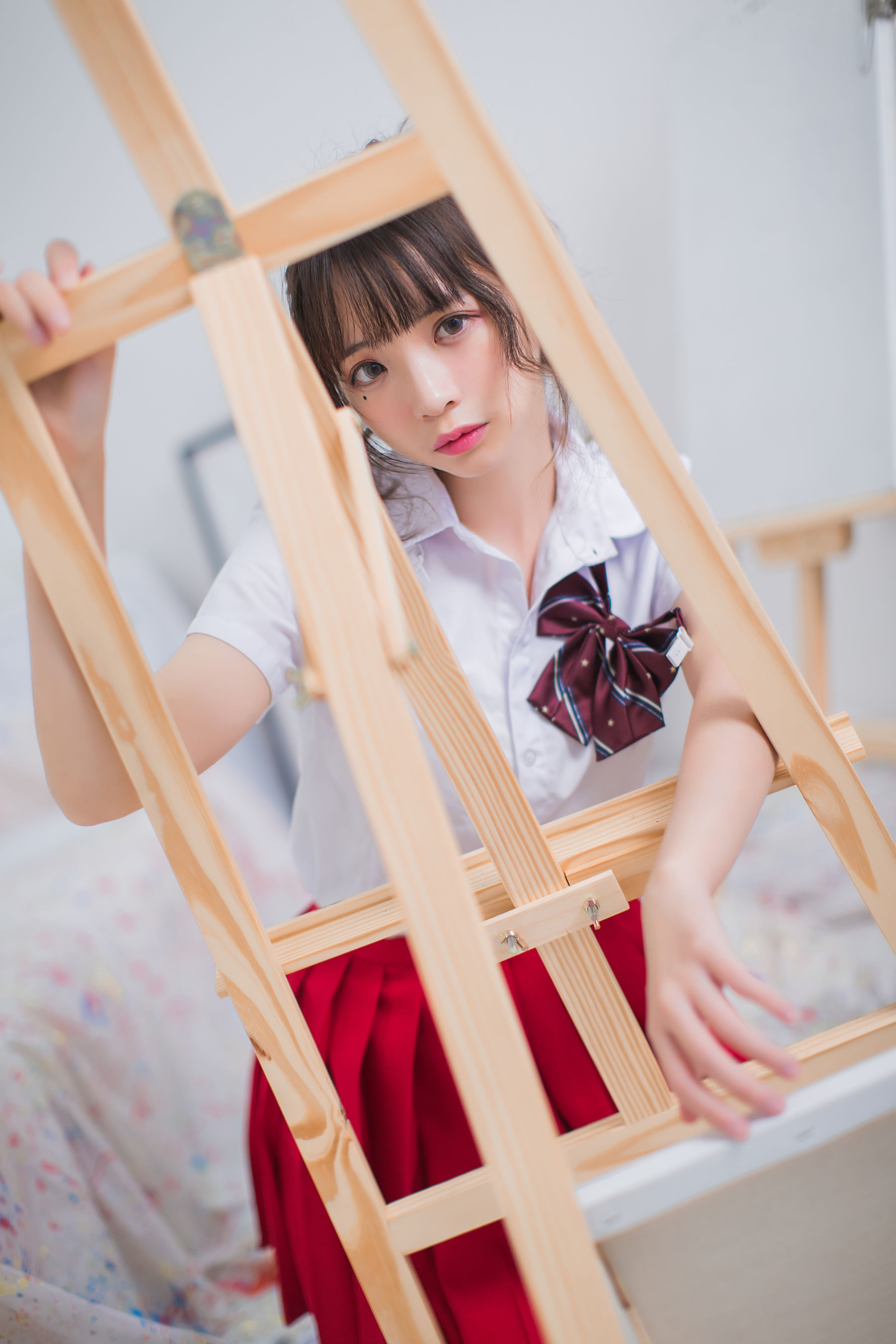 疯猫ss 画室JK少女