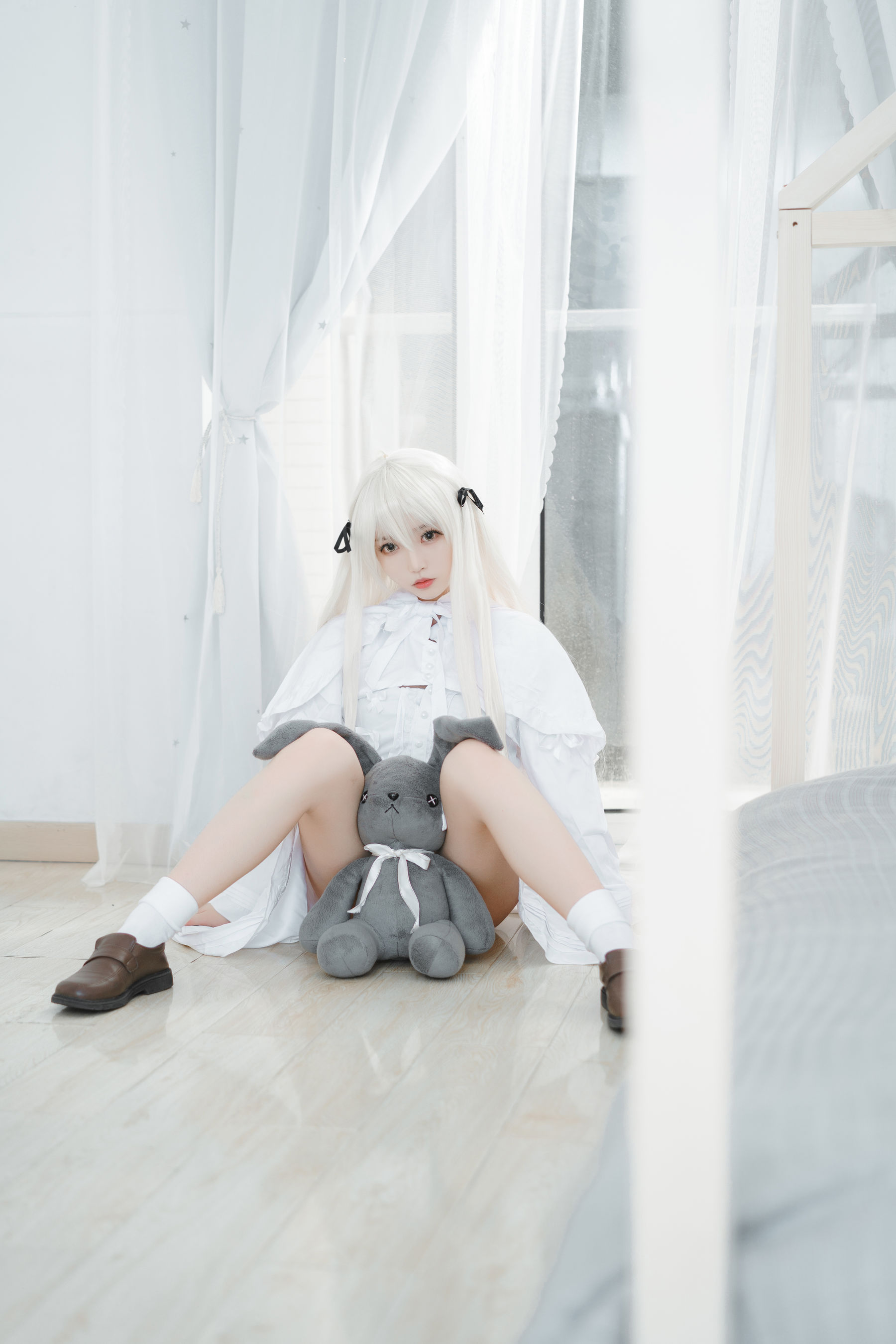 萌妹白易子教主 白裙