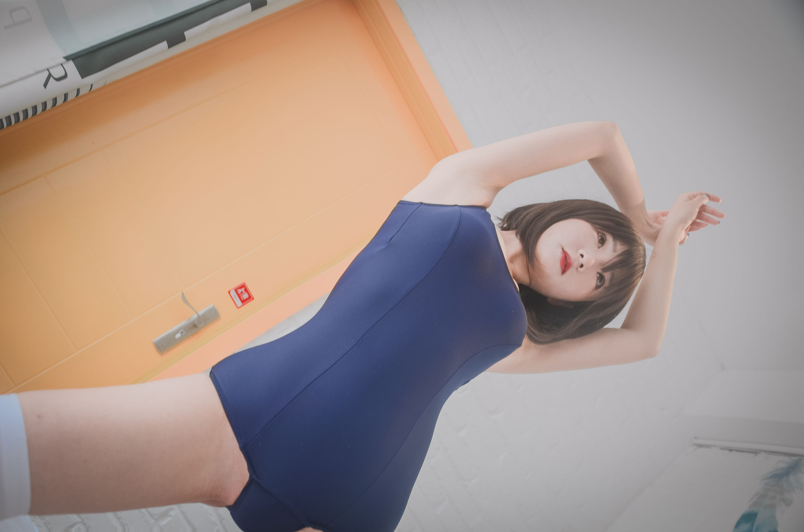 萌妹是青水 死库水