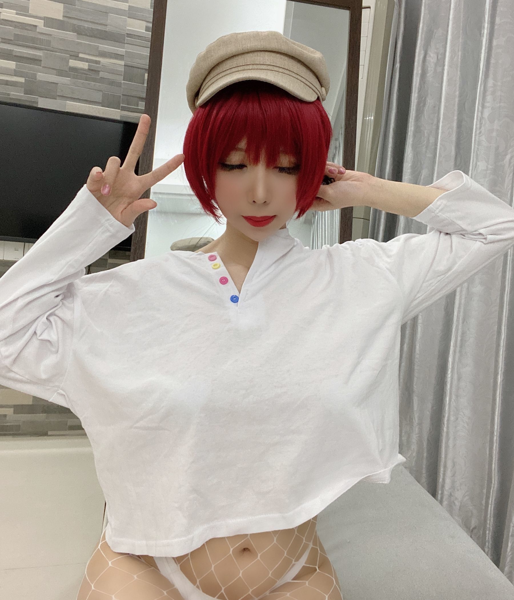 二次元巨乳美女鹿野希 白色网袜
