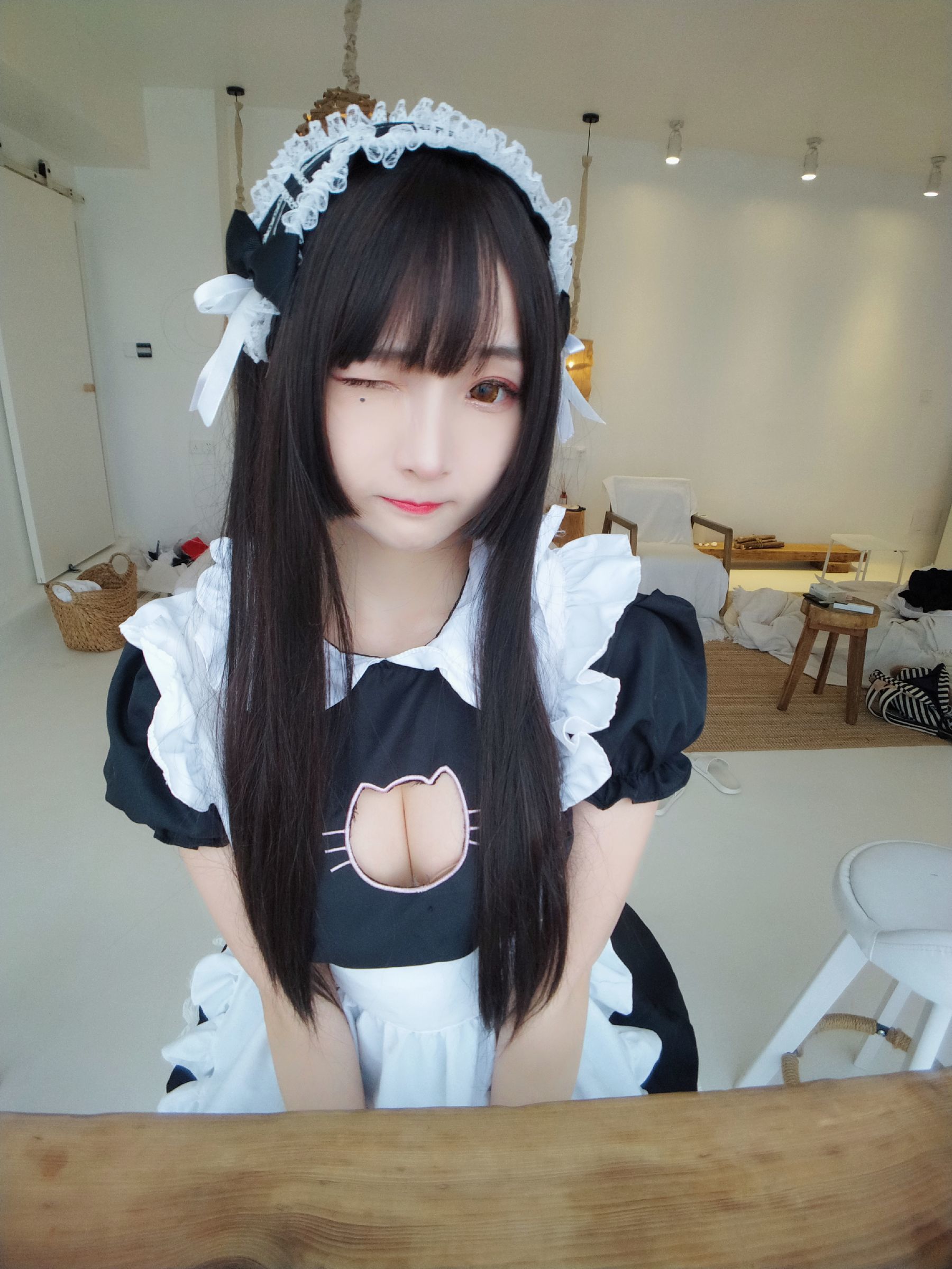 二次元美女古川kagura 黑白女仆