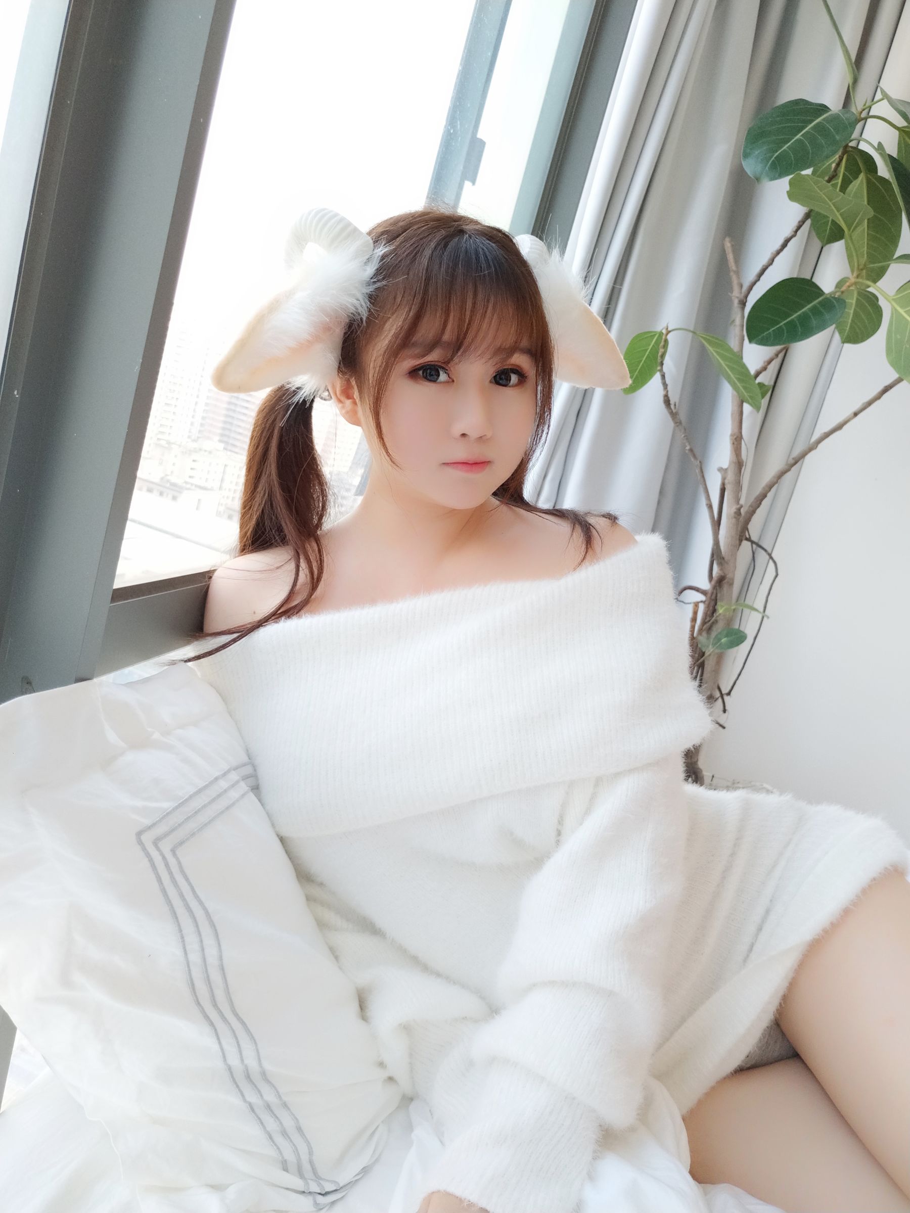 蜜桃少女是依酱呀 羊咩咩