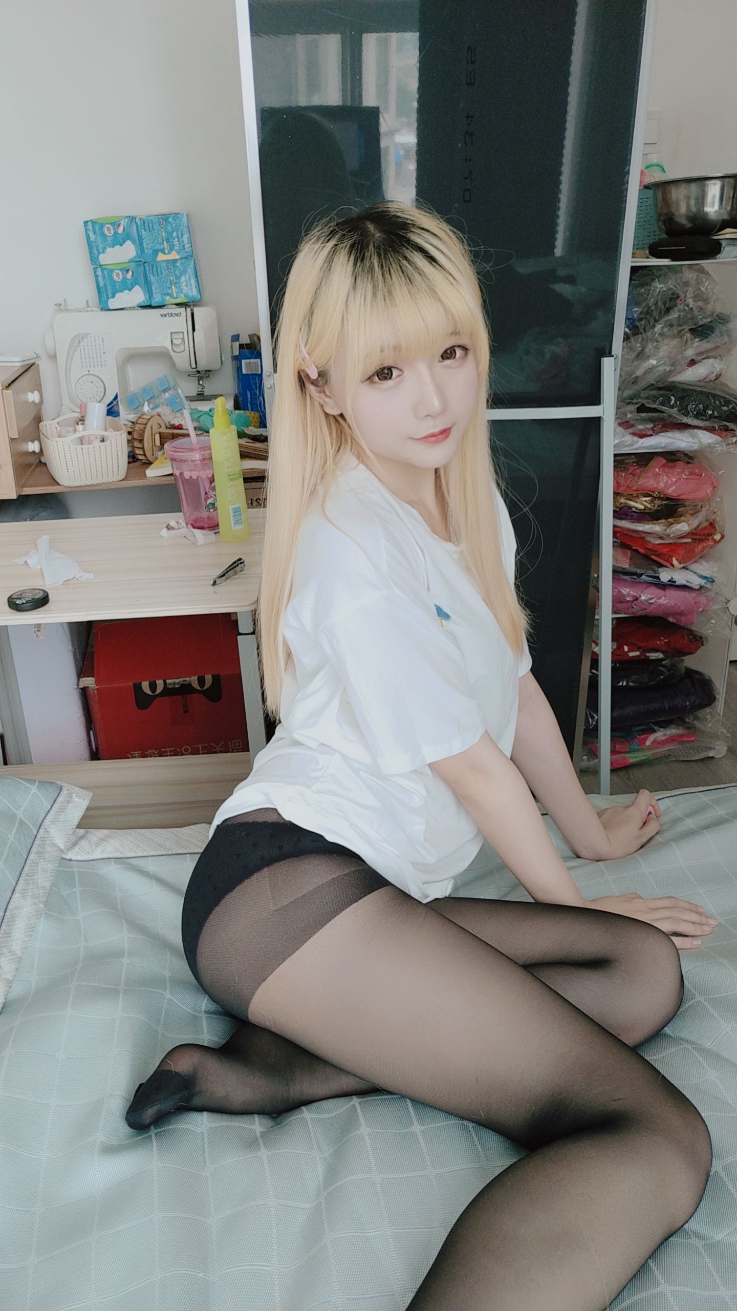 Coser小姐姐星之迟迟 白T恤