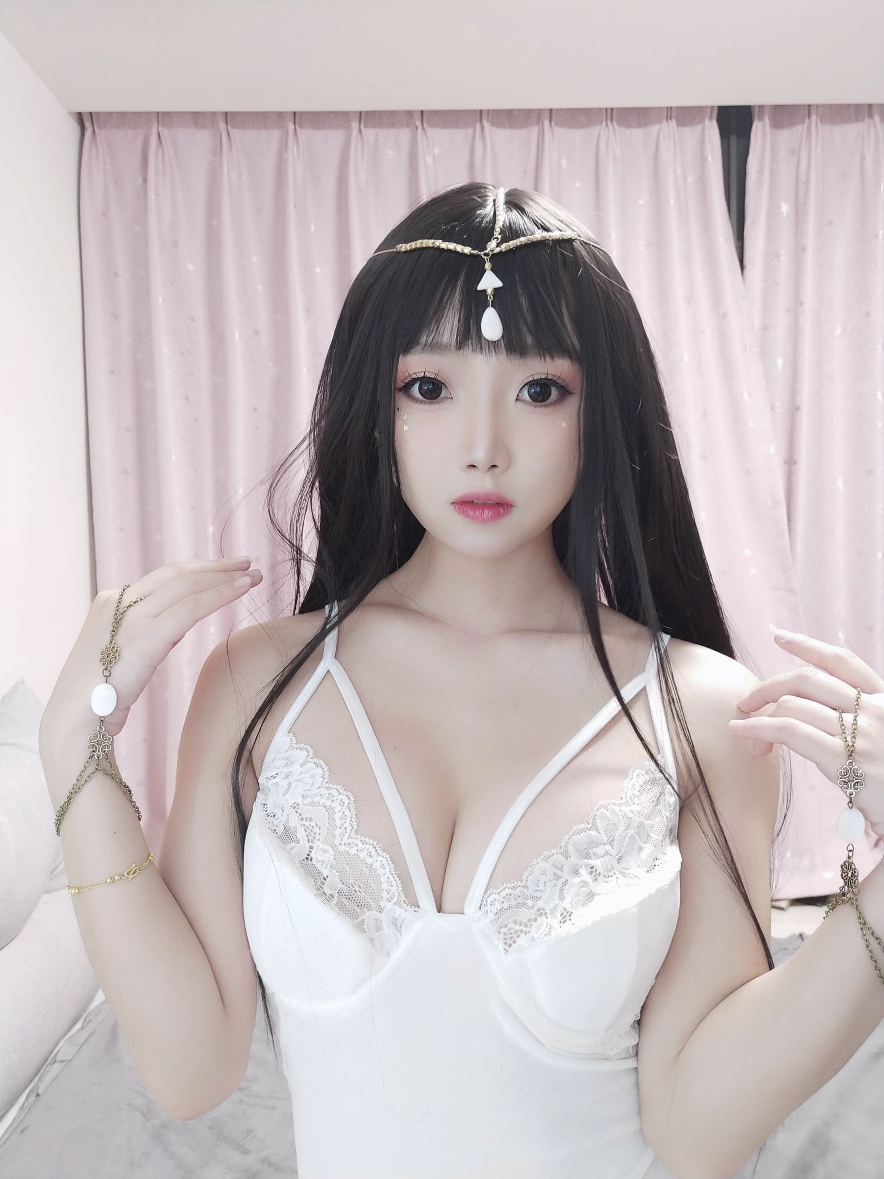 [COS福利] 白嫩美少女鬼畜瑶 - 白色埃及瑶