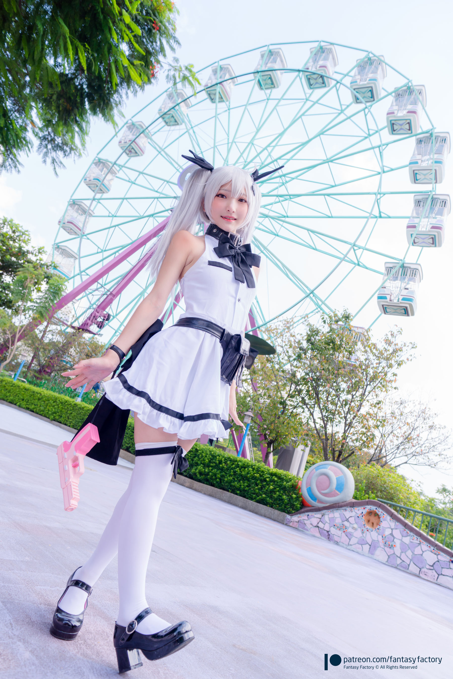 [Cosplay写真] 小丁 《Fantasy Factory》 - 2019.11 黑白 薄纱 网袜