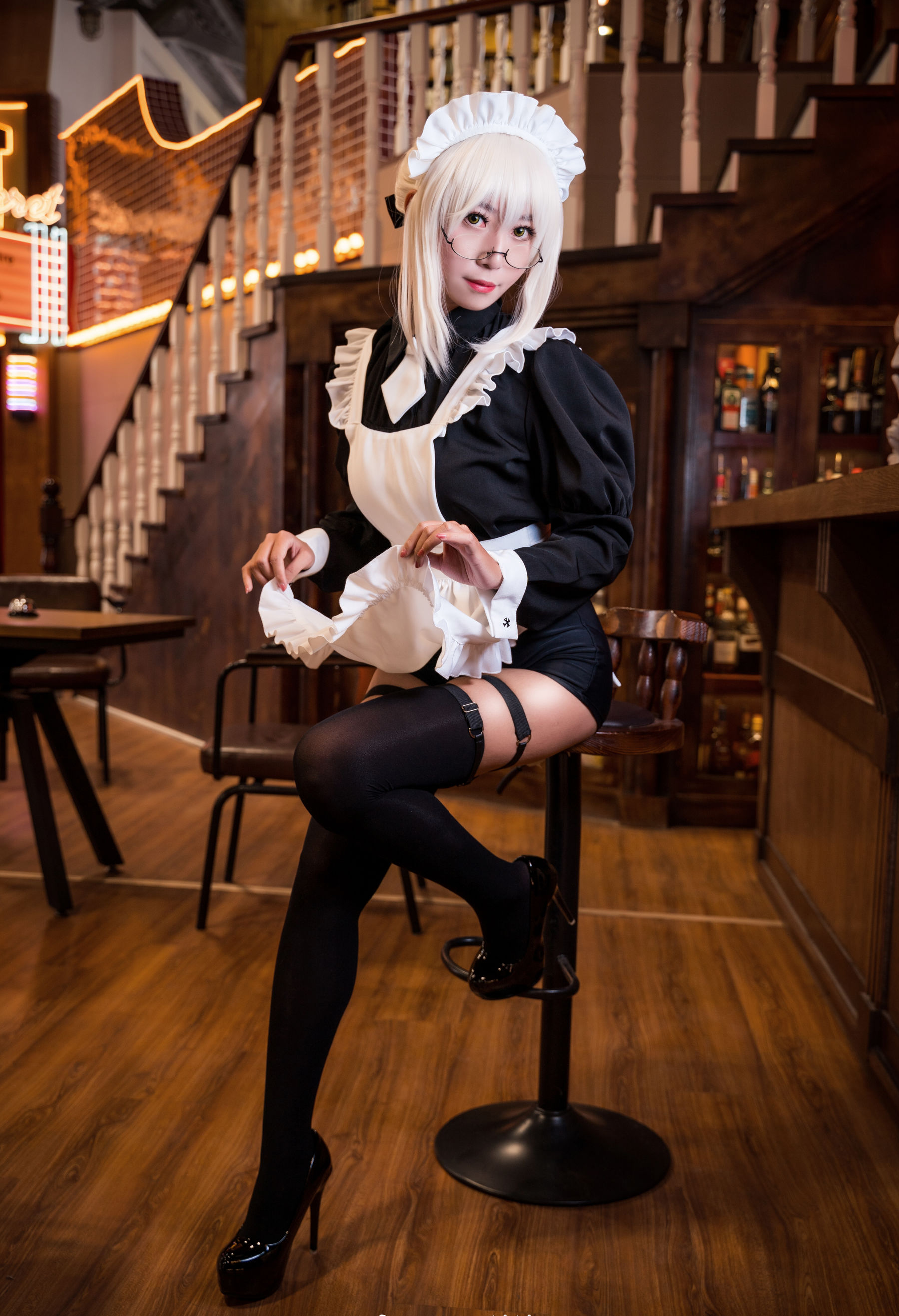 [Cosplay写真] 动漫博主Money冷冷 - 95式玉玲珑-黑呆女仆