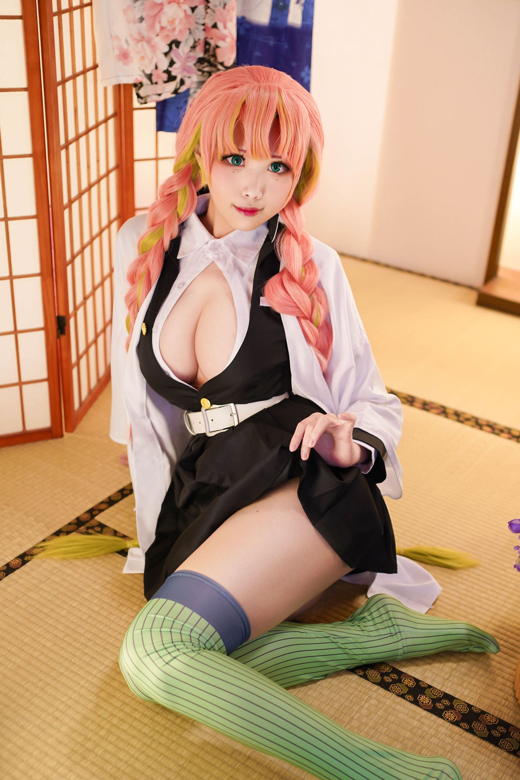 [Cosplay写真] Coser萱-KaYa - 鬼灭之刃 甘露寺