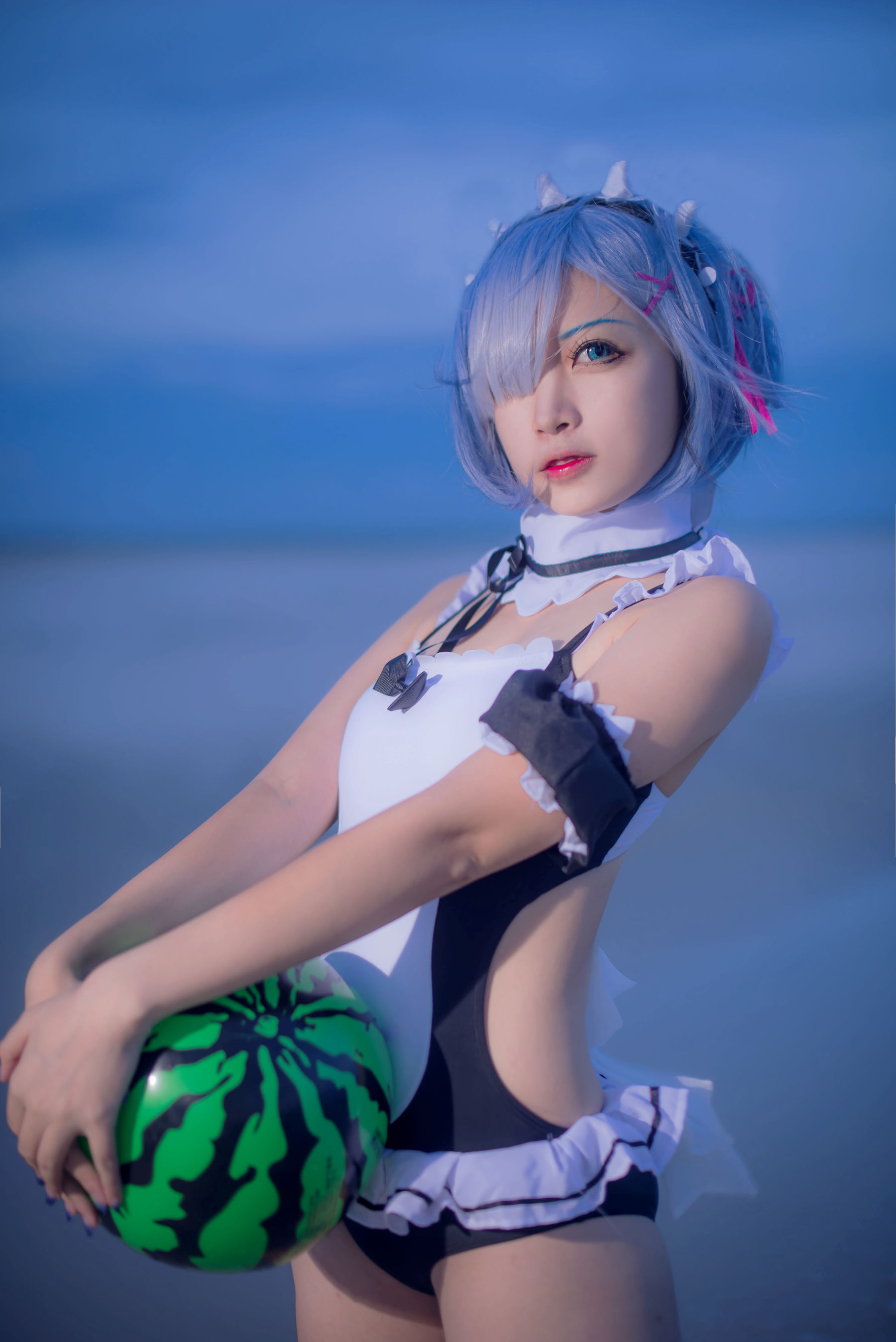[Cosplay写真] 人气Coser二佐Nisa - 蕾姆泳衣
