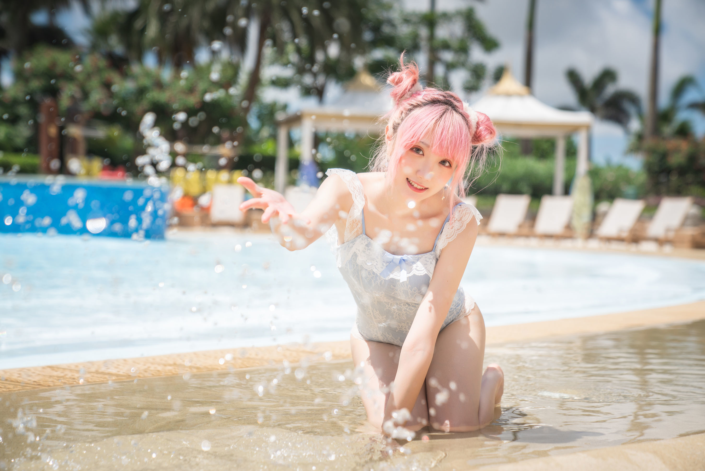 [网红COSER] Coser瓜希酱福利 - 度假水着