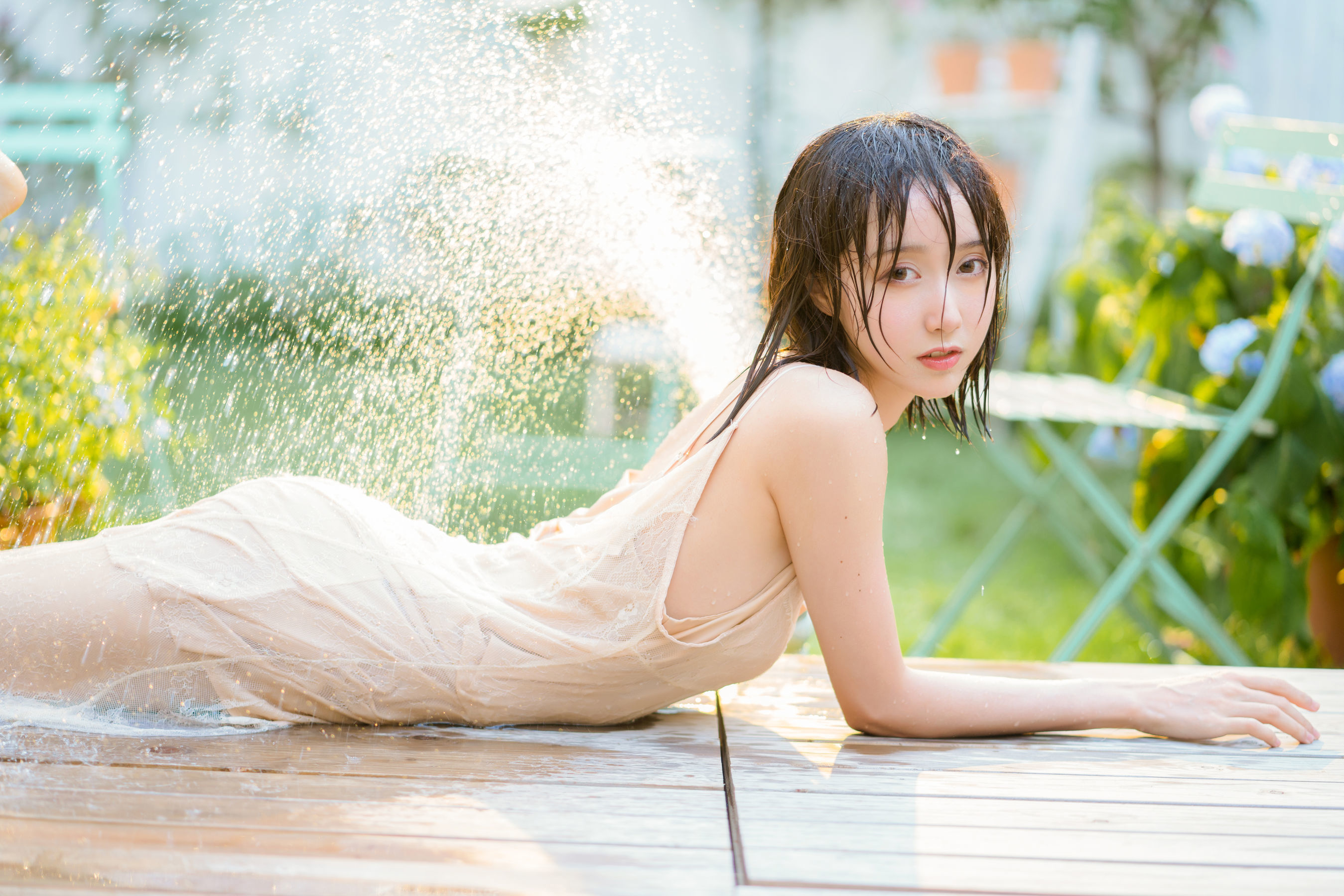 [网红COSER] 萌系小姐姐木绵绵OwO - 湿润微风