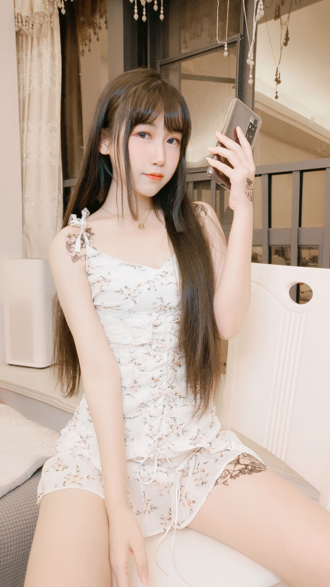[Cosplay] 微博人气Coser不呆猫 - 温柔风连衣裙