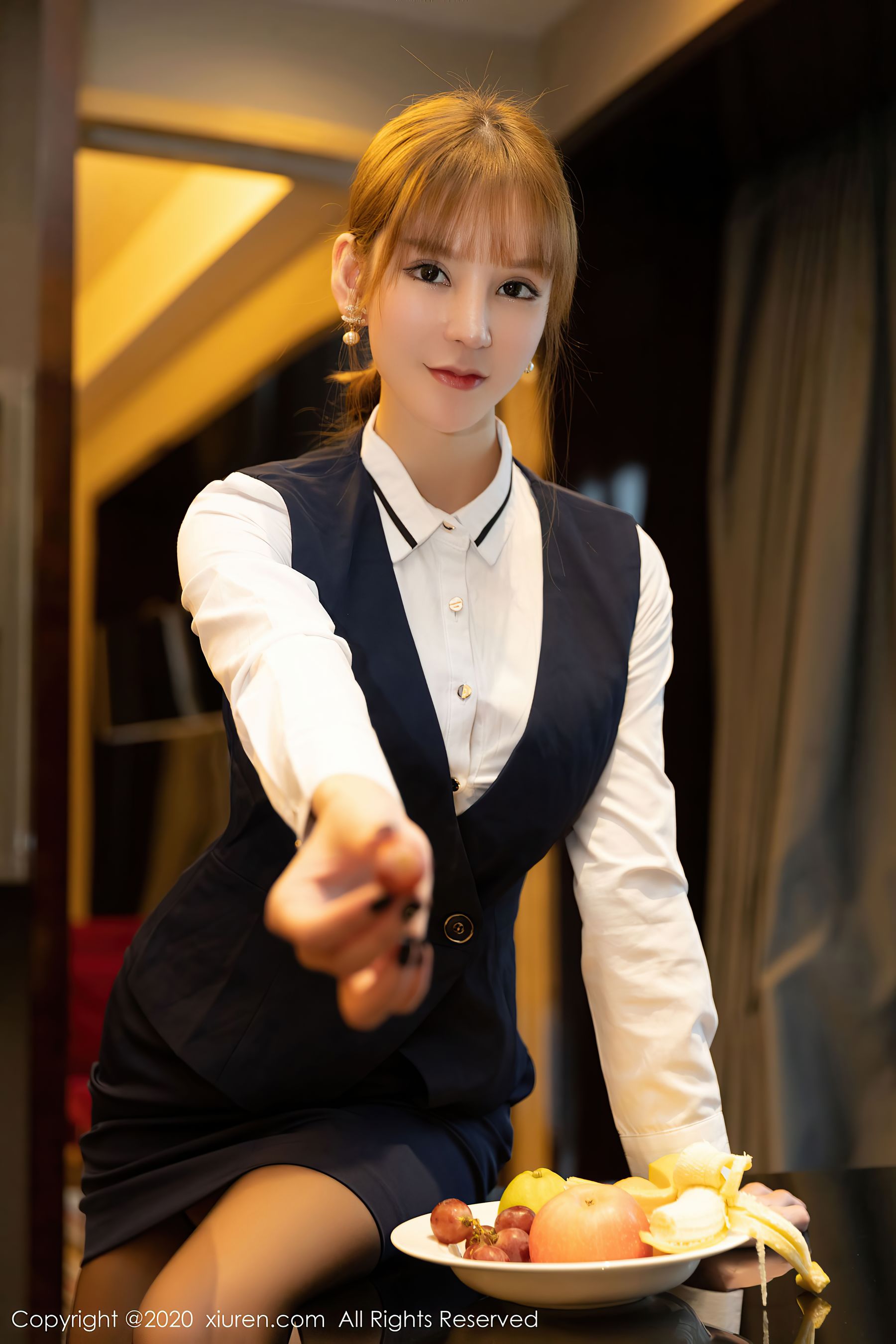 [秀人XIUREN] No.2962 周于希Sandy