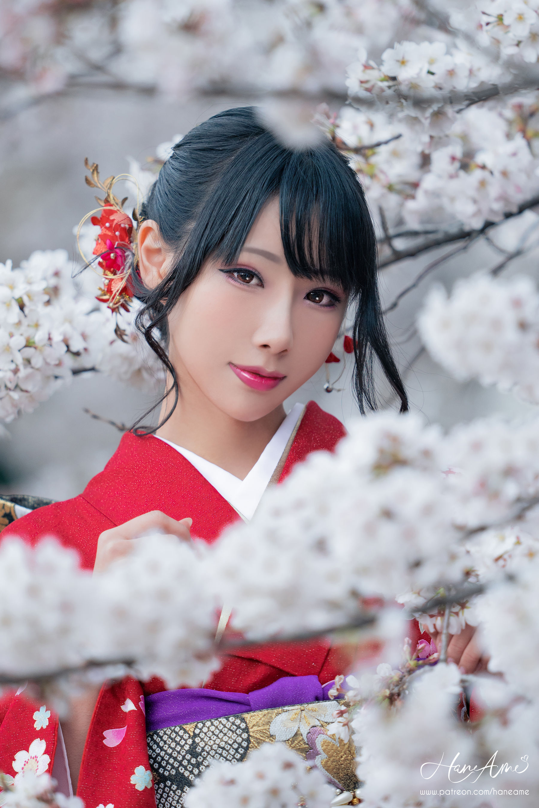 [COS福利] Hane Ame 雨波 - 赤紅和服