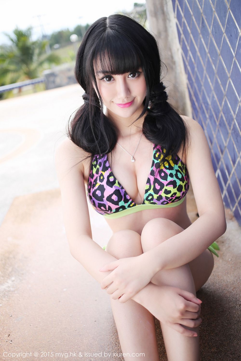 杨晓青儿《比基尼+校服外拍》 [美媛馆MyGirl] Vol.096 
