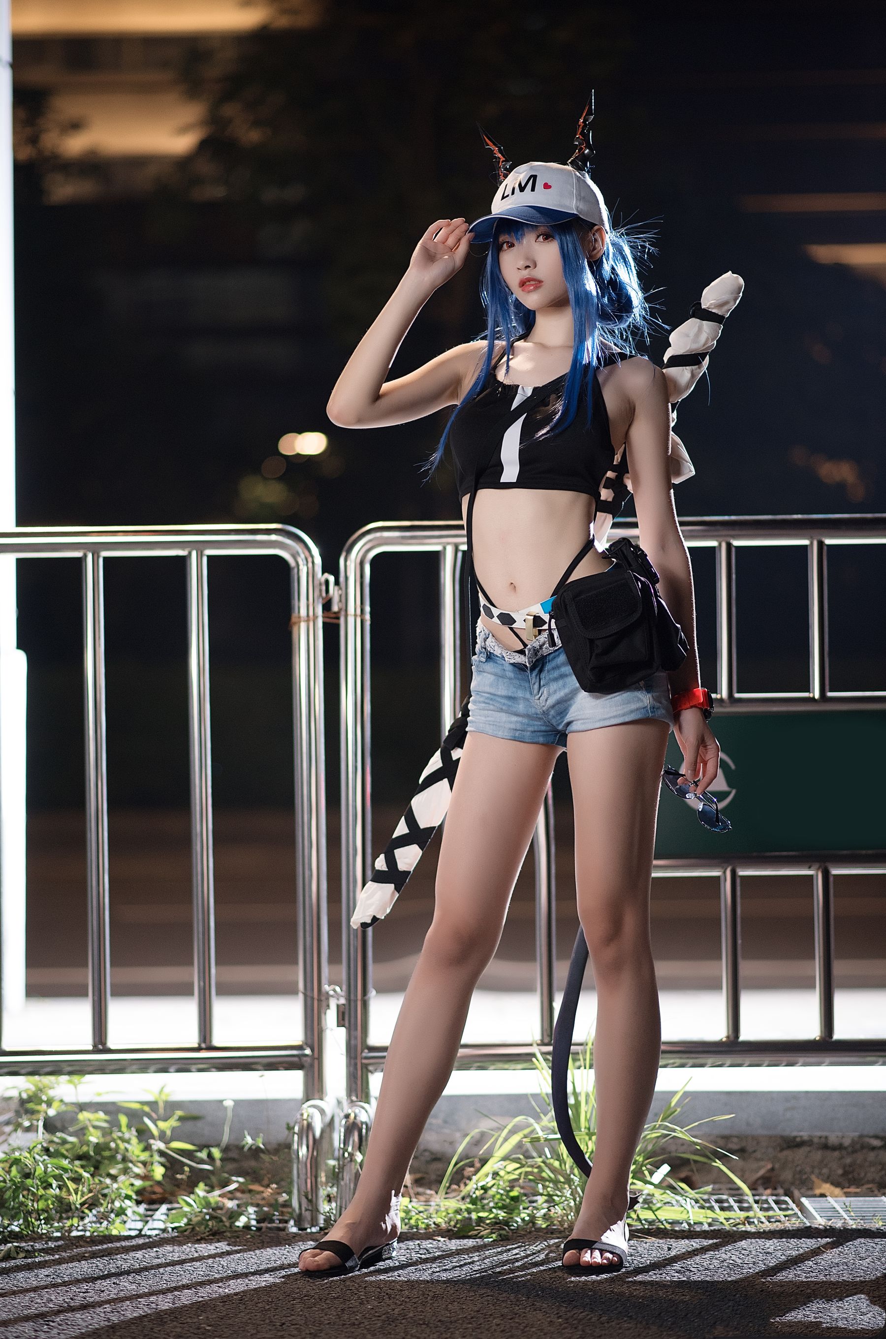 [COS福利] 动漫博主大大卷卷小卷 - 女游客 陈