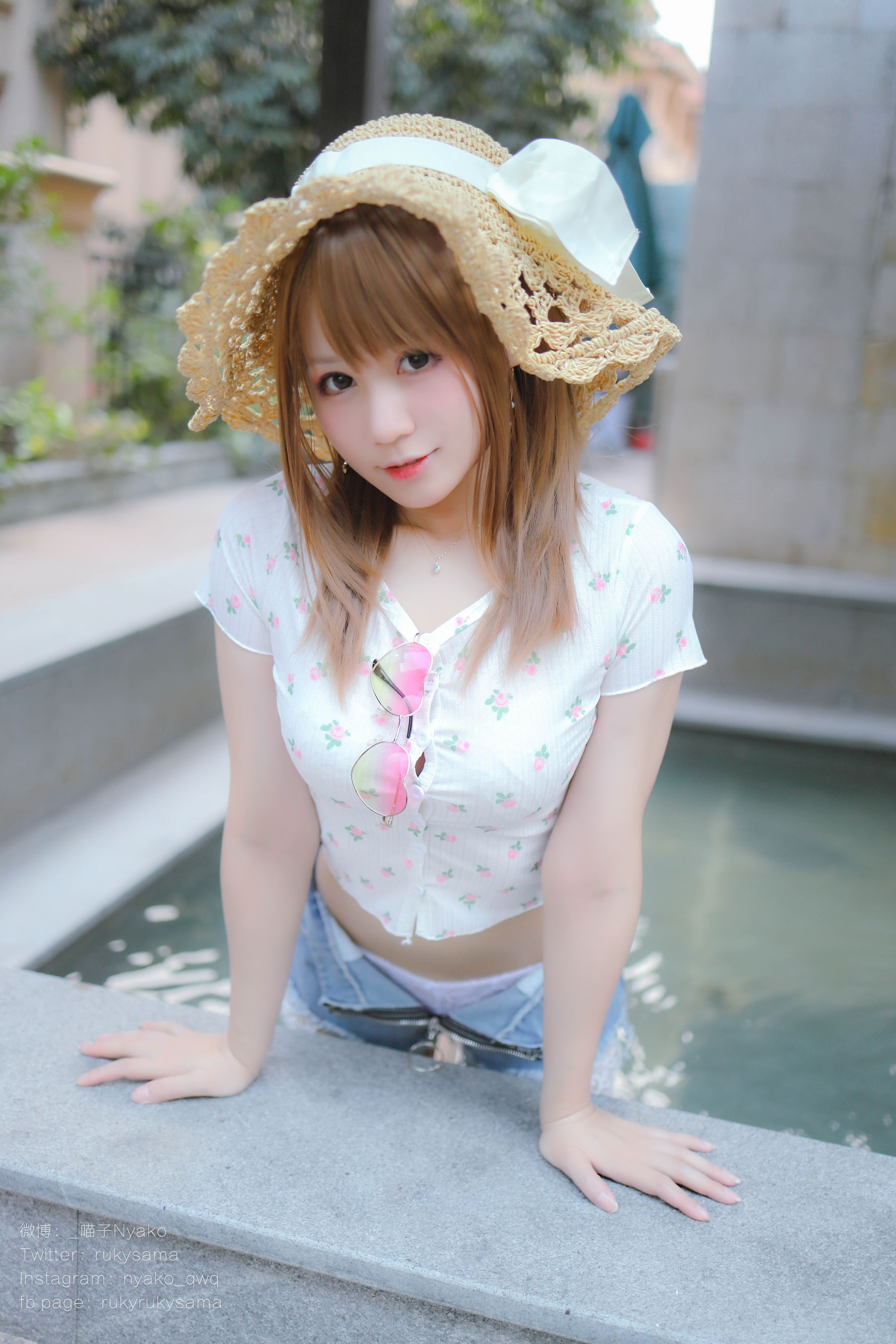 [网红COSER写真] 萌妹子Nyako喵子 - 温泉旅行