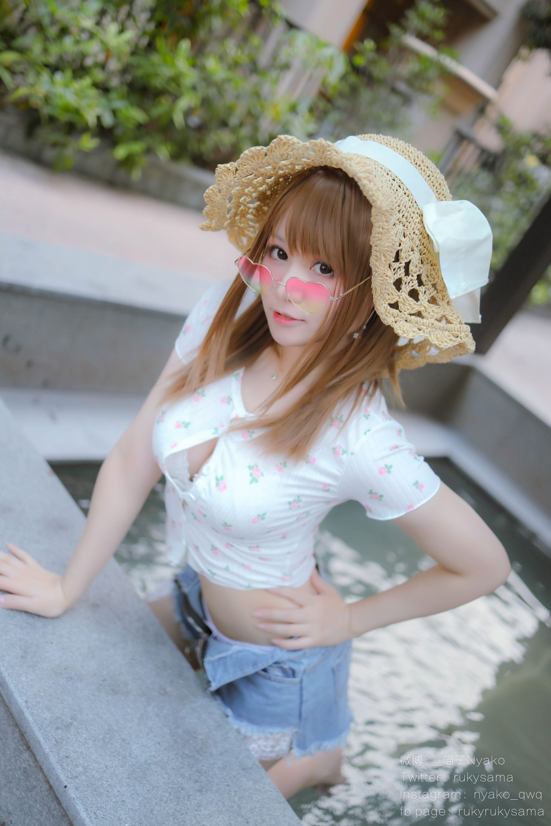 [网红COSER写真] 萌妹子Nyako喵子 - 温泉旅行