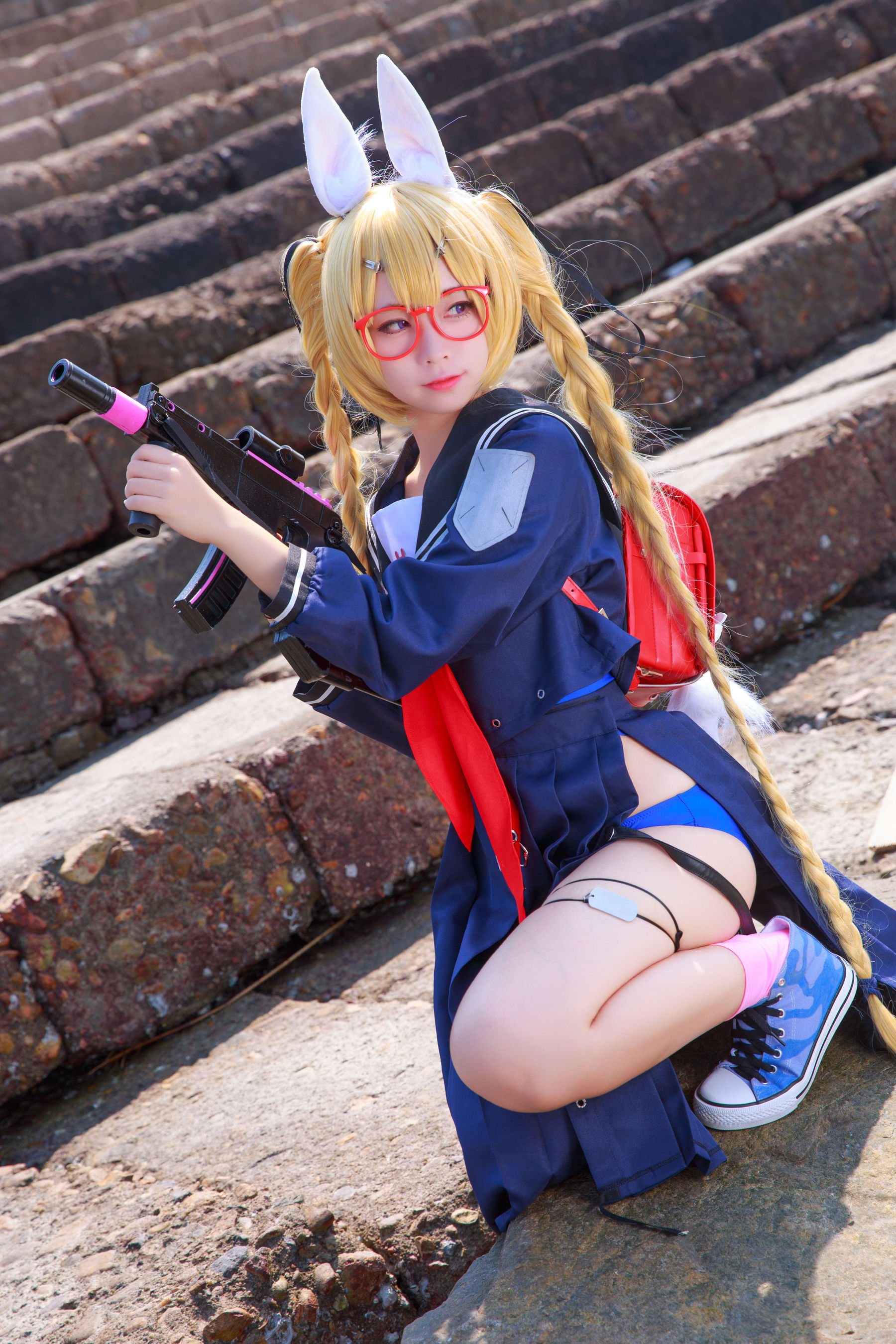 [网红COSER写真] 动漫博主G44不会受伤 - 旋风校服