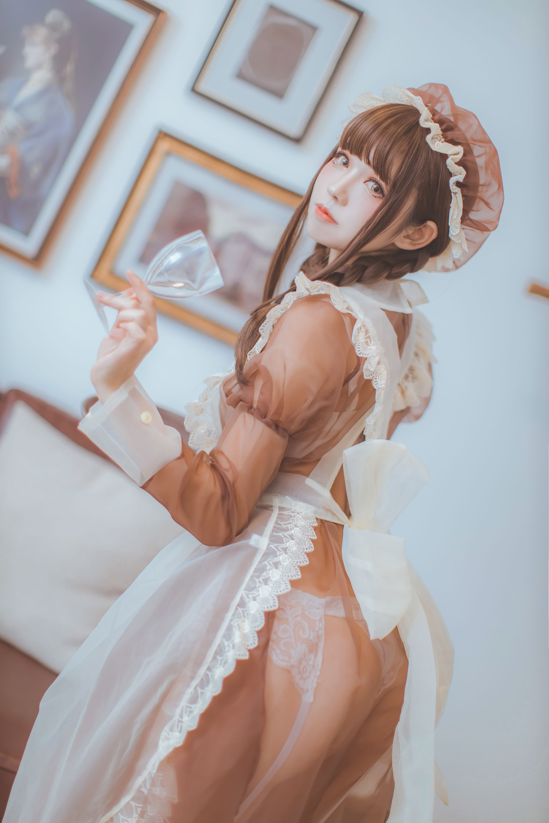 [网红COSER写真] Coser衣衣 - 透明女仆