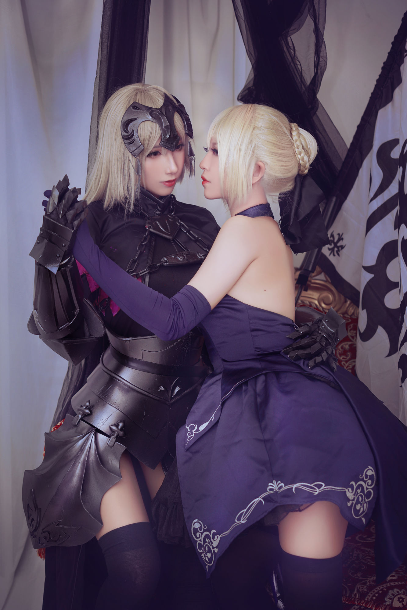 [网红COSER写真] 半半子&索索sophia - 黑贞1